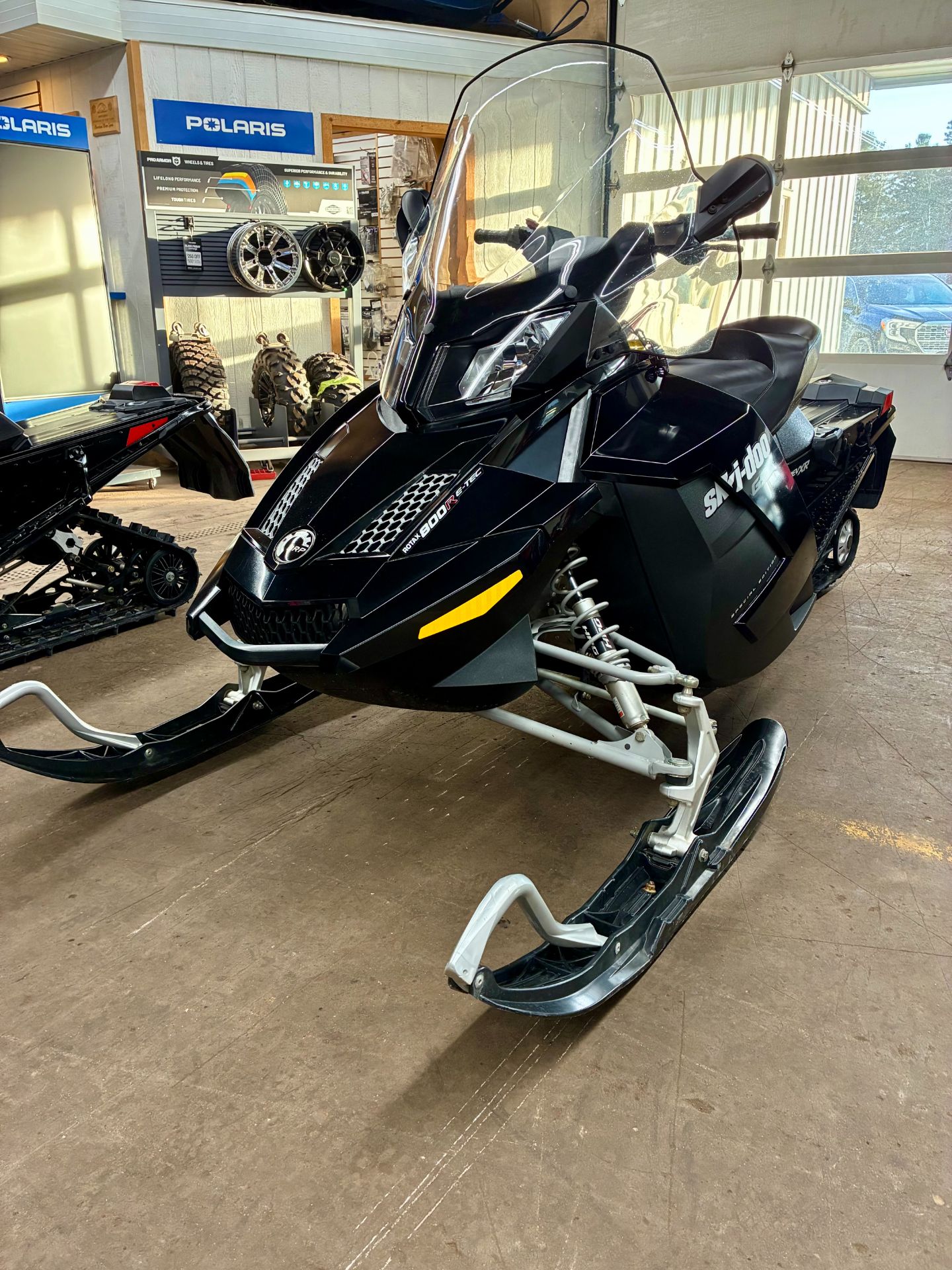 Used 2015 Ski-Doo GSX® SE E-TEC® 800R | Snowmobiles in Ironwood MI
