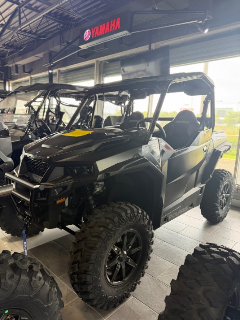 2026 Polaris General XP 1000 Ultimate