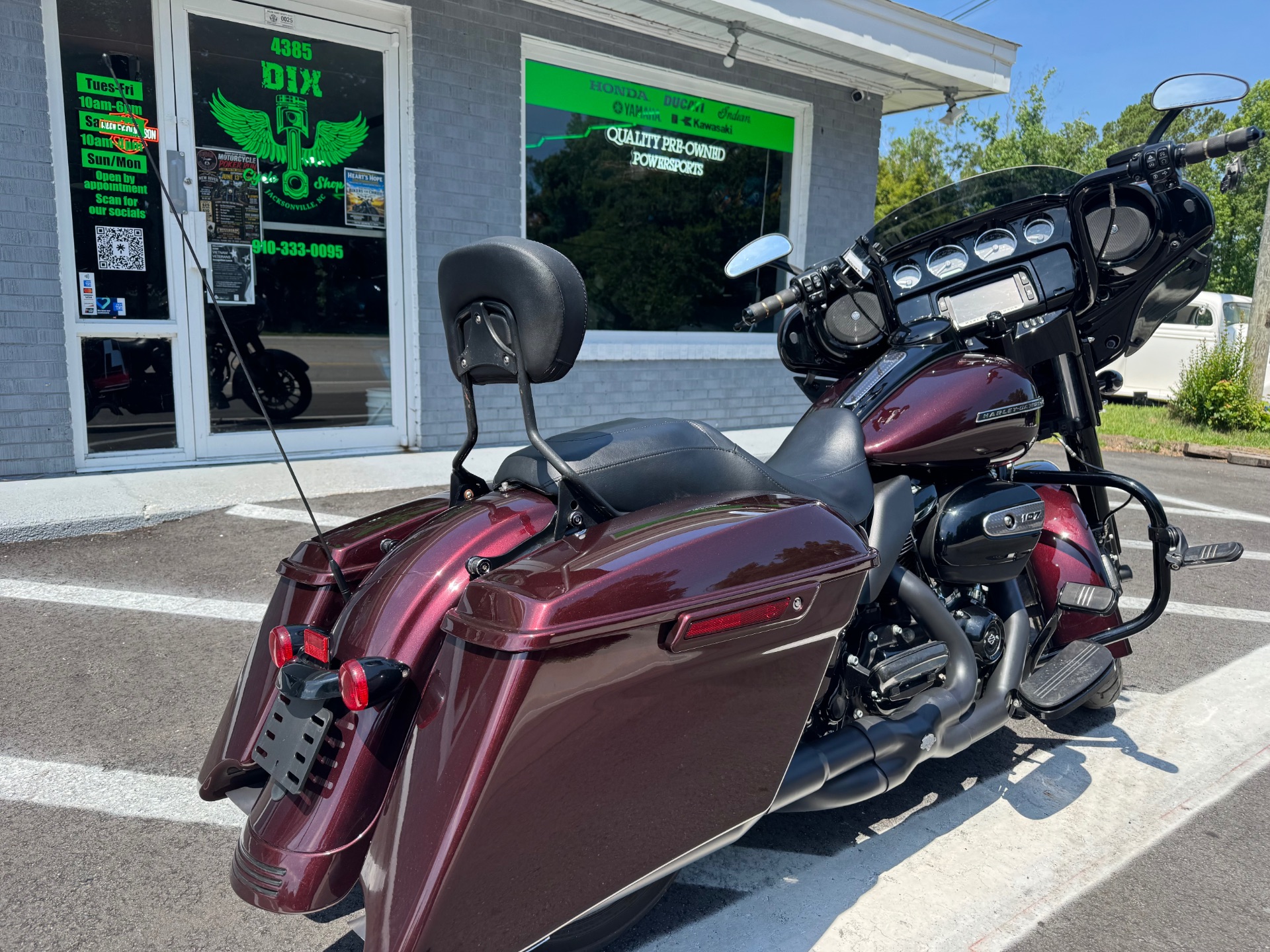 2018 Harley-Davidson Street Glide® Special 4