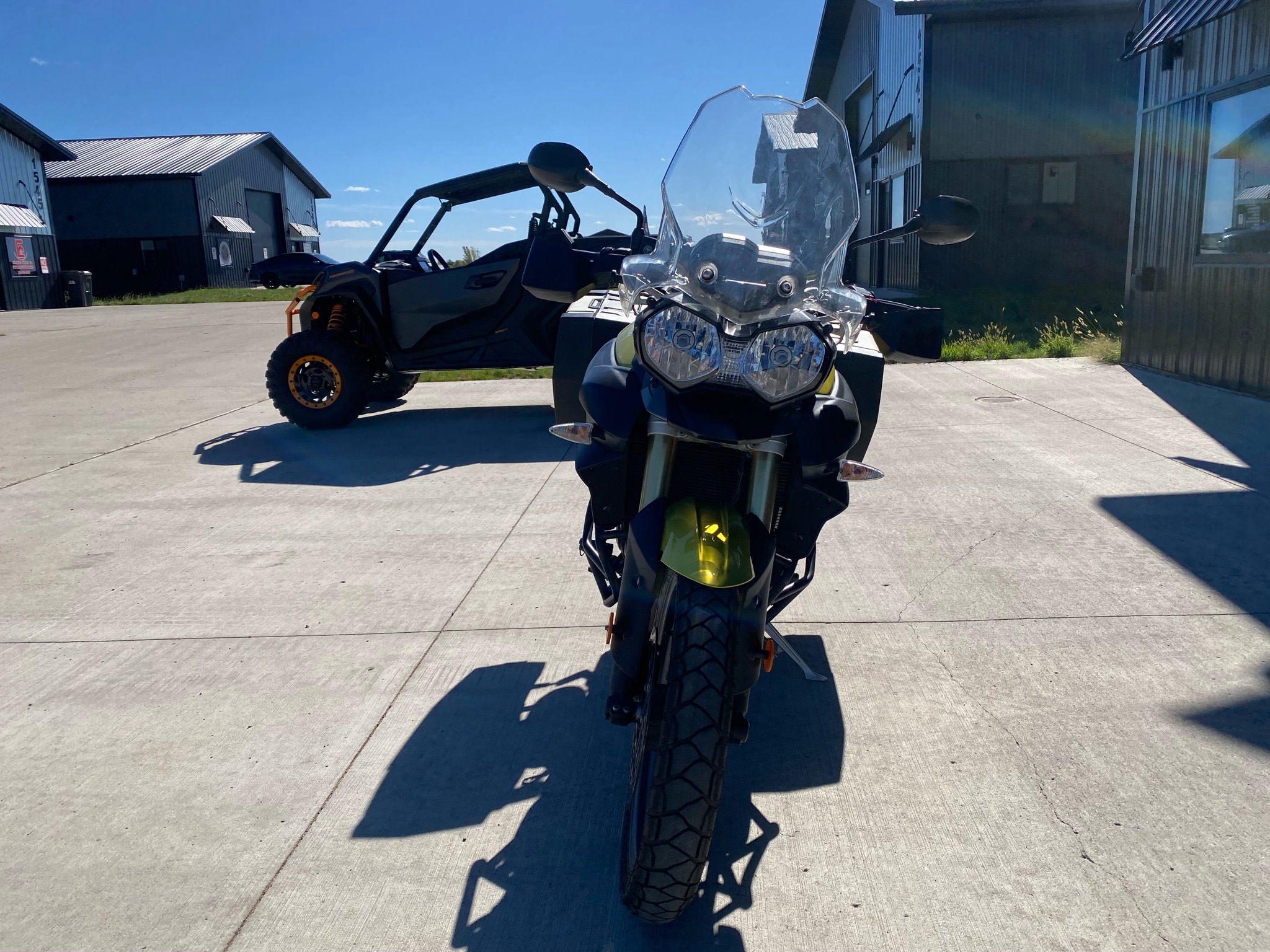 2012 Triumph Tiger 800 ABS 2