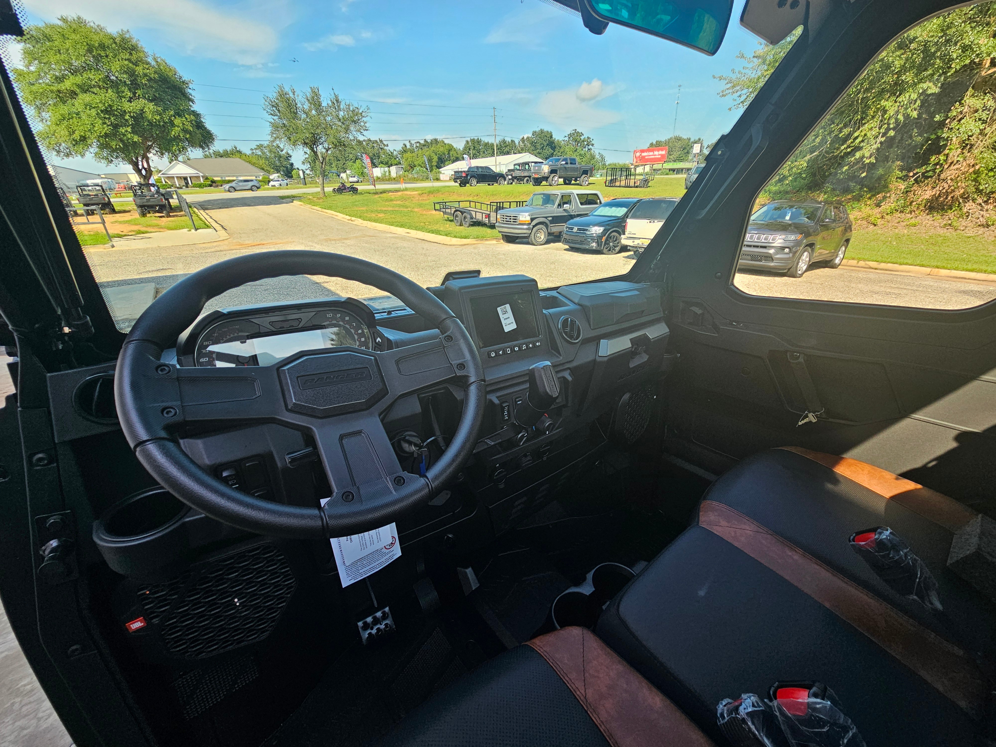 2027 Polaris Ranger XP 1000 NorthStar Ultimate 4