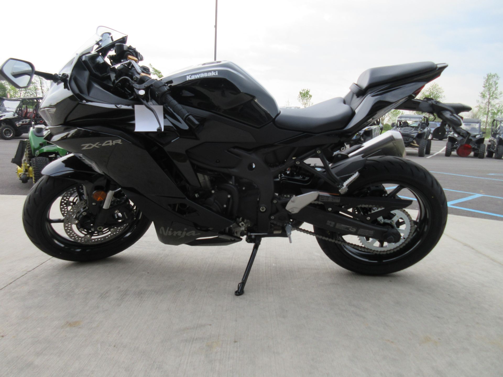 New 2025 Kawasaki Ninja ZX-4R ABS for Sale | Georgetown KY