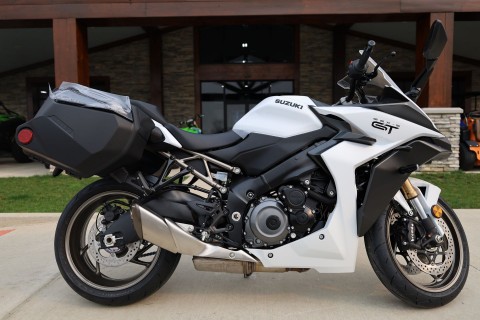 2026 Suzuki GSX-S1000GT+ — photo 1 of 9