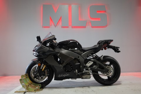 2026 Kawasaki Ninja ZX-10R — photo 1 of 8