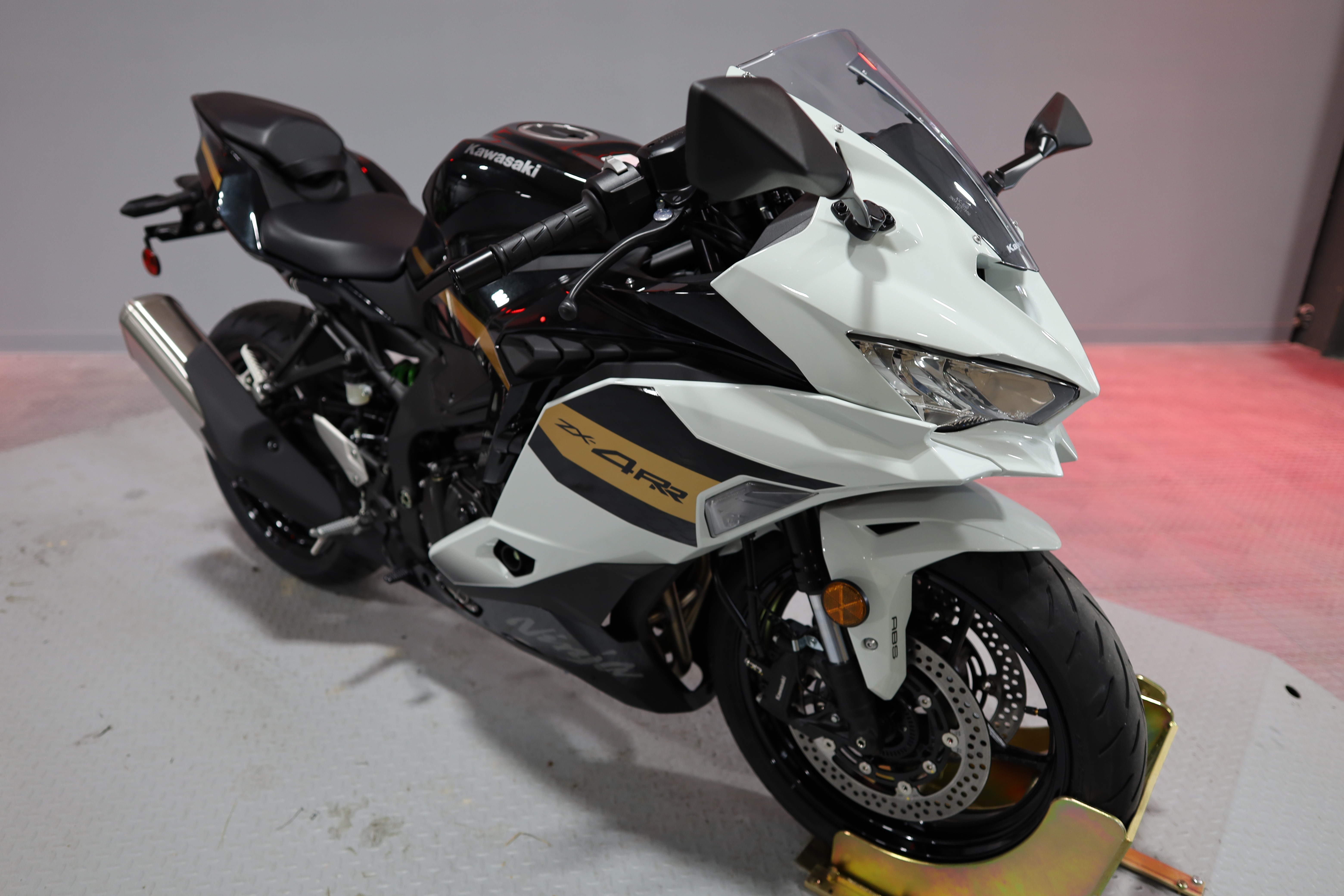 New 2026 Kawasaki NINJA® ZX™-4RR ABS for Sale | Georgetown KY