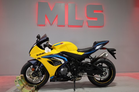 2027 Suzuki GSX-R1000 40th Anniversary Edition — photo 1 of 7