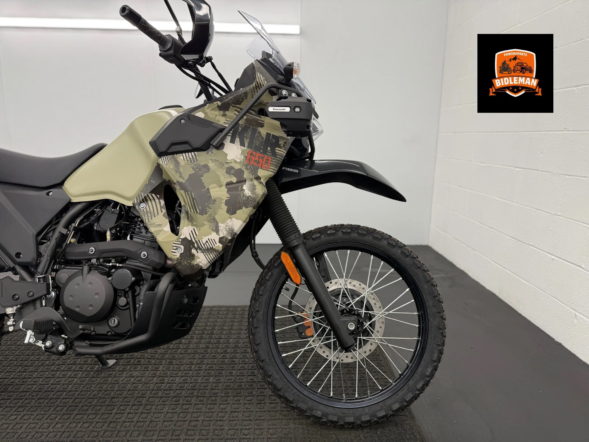 2025 Kawasaki KLR®650 Adventure ABS 8