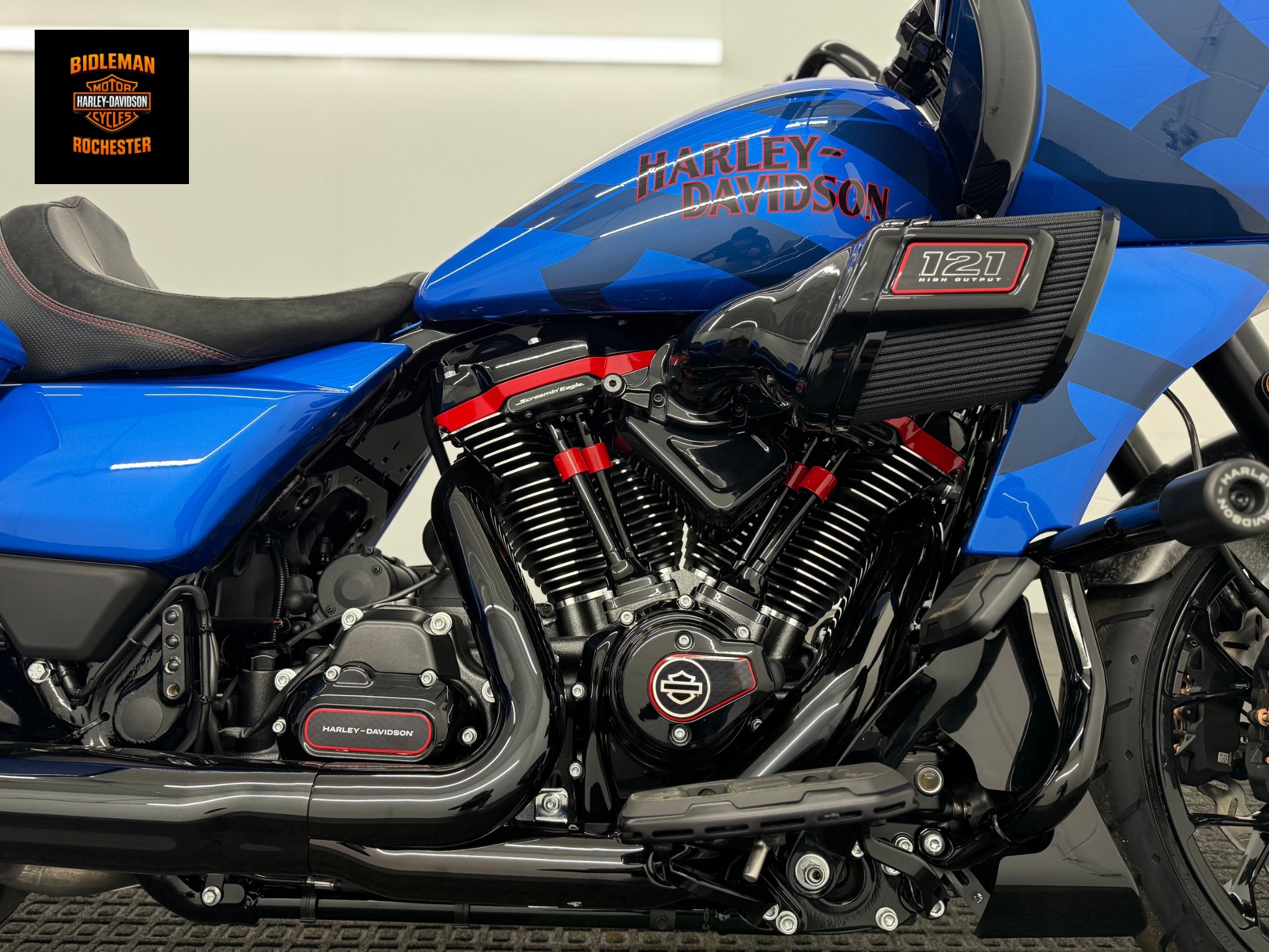 2026 Harley-Davidson CVO Road Glide® ST 6