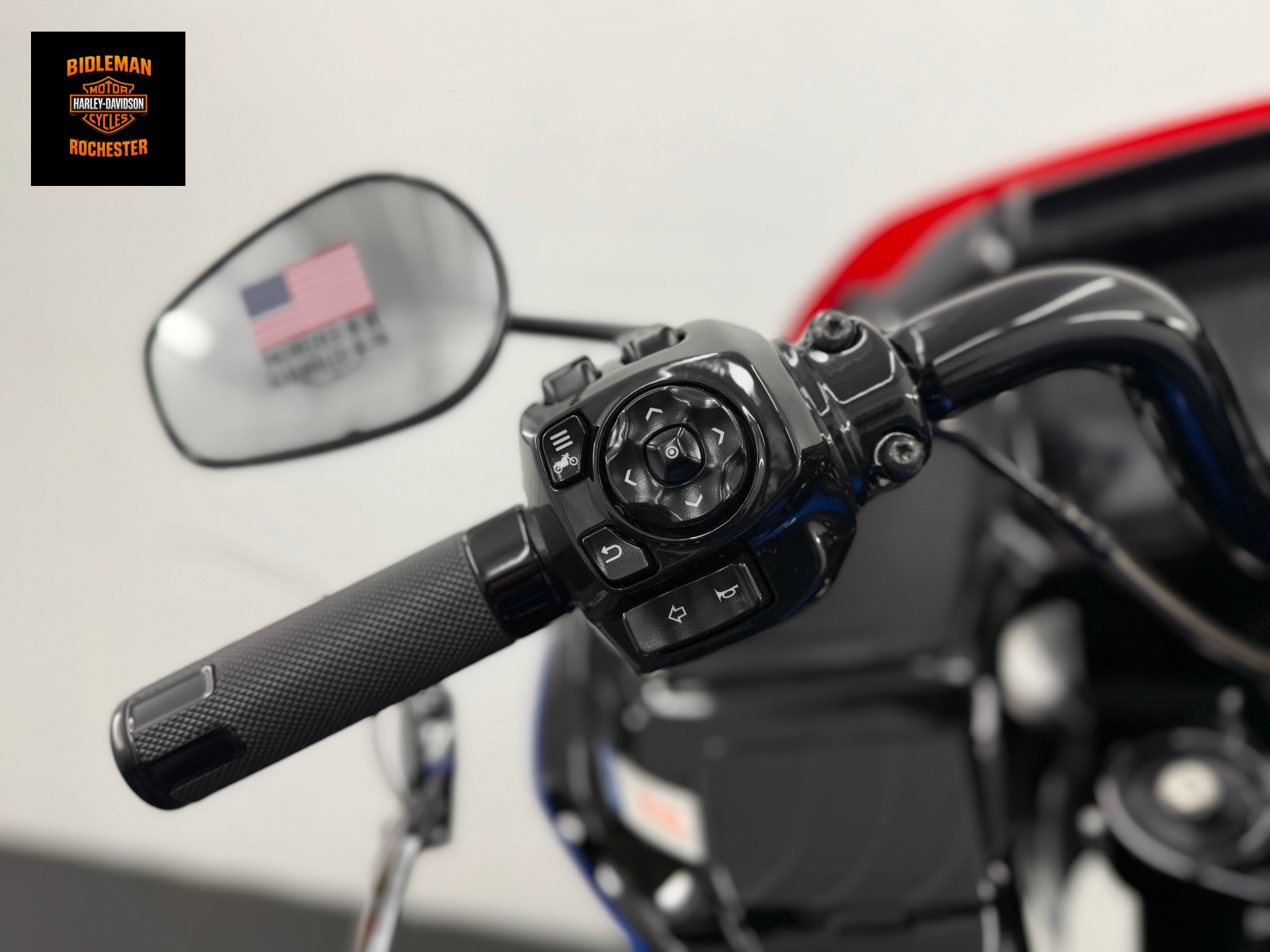 2026 Harley-Davidson CVO Road Glide® ST 8