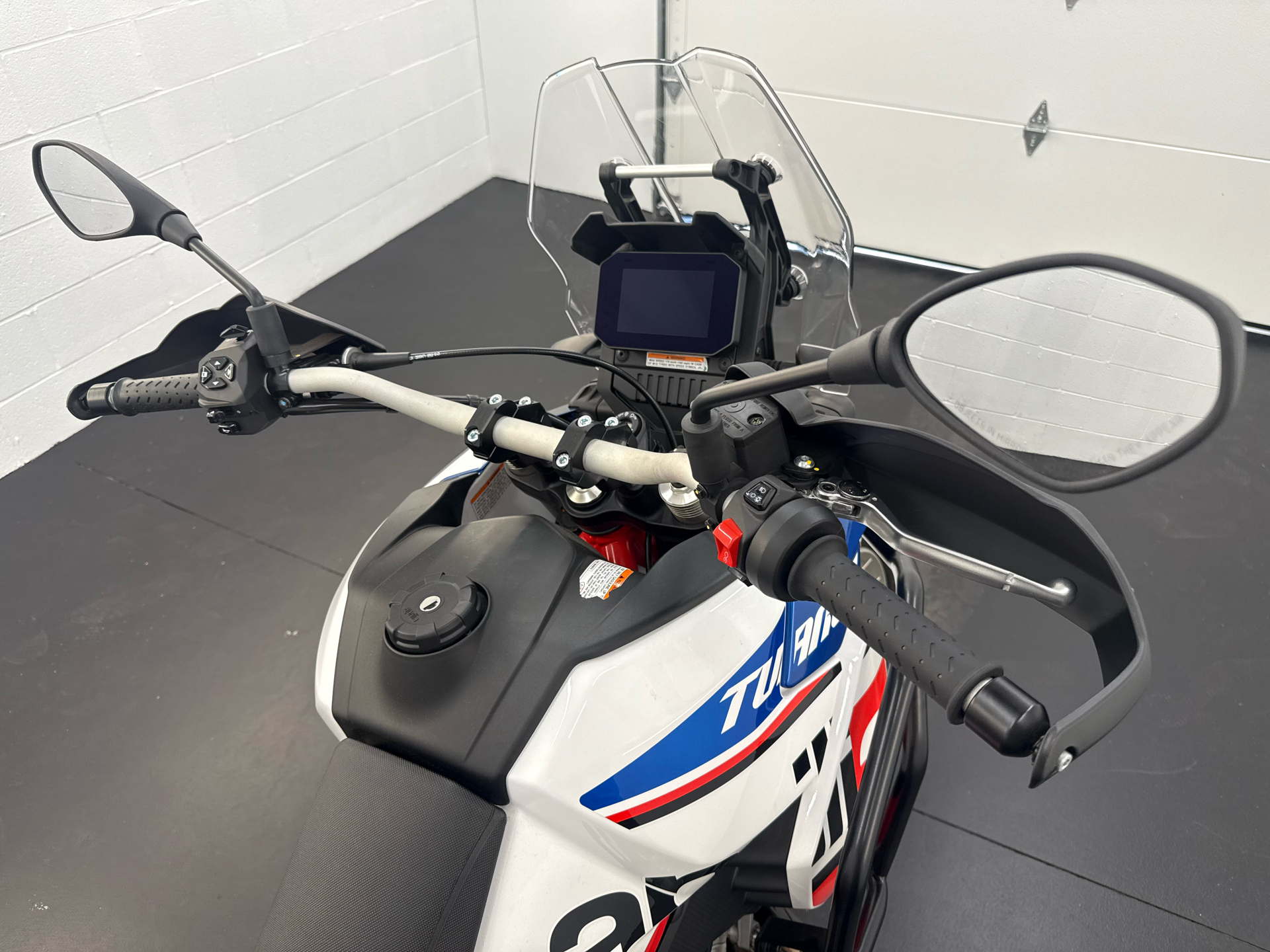 2024 Aprilia Tuareg 660 in Rochester, New York - Photo 10