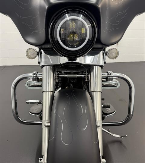 2013 Harley-Davidson Street Glide® in Rochester, New York - Photo 9