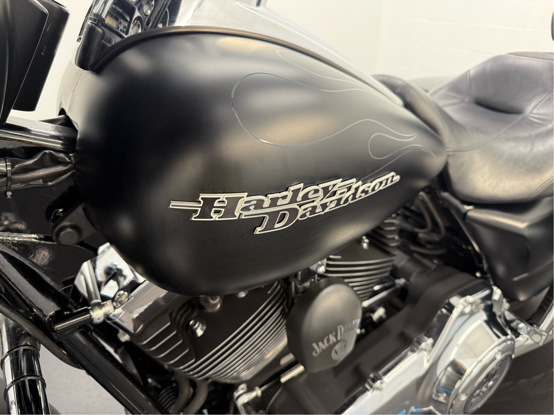2013 Harley-Davidson Street Glide® in Rochester, New York - Photo 17