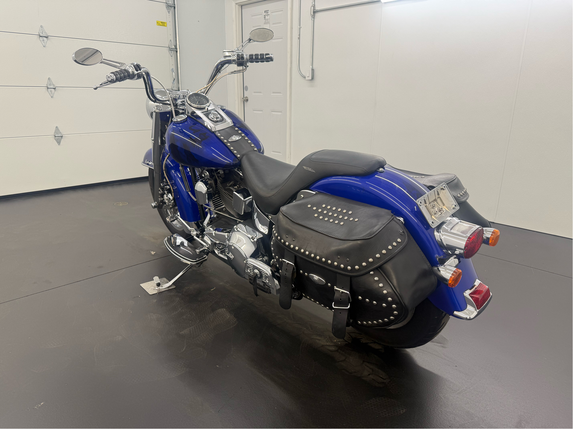 2002 Harley-Davidson FLSTC/FLSTCI Heritage Softail® Classic in Rochester, New York - Photo 4