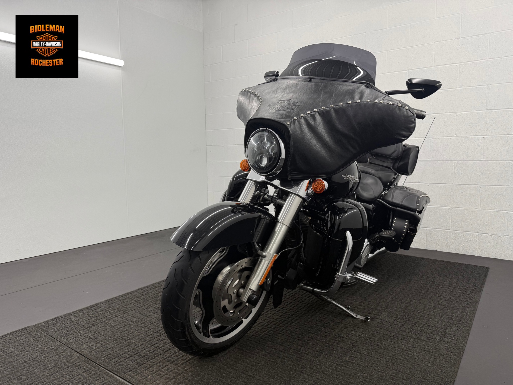 2013 Harley-Davidson Street Glide® 3