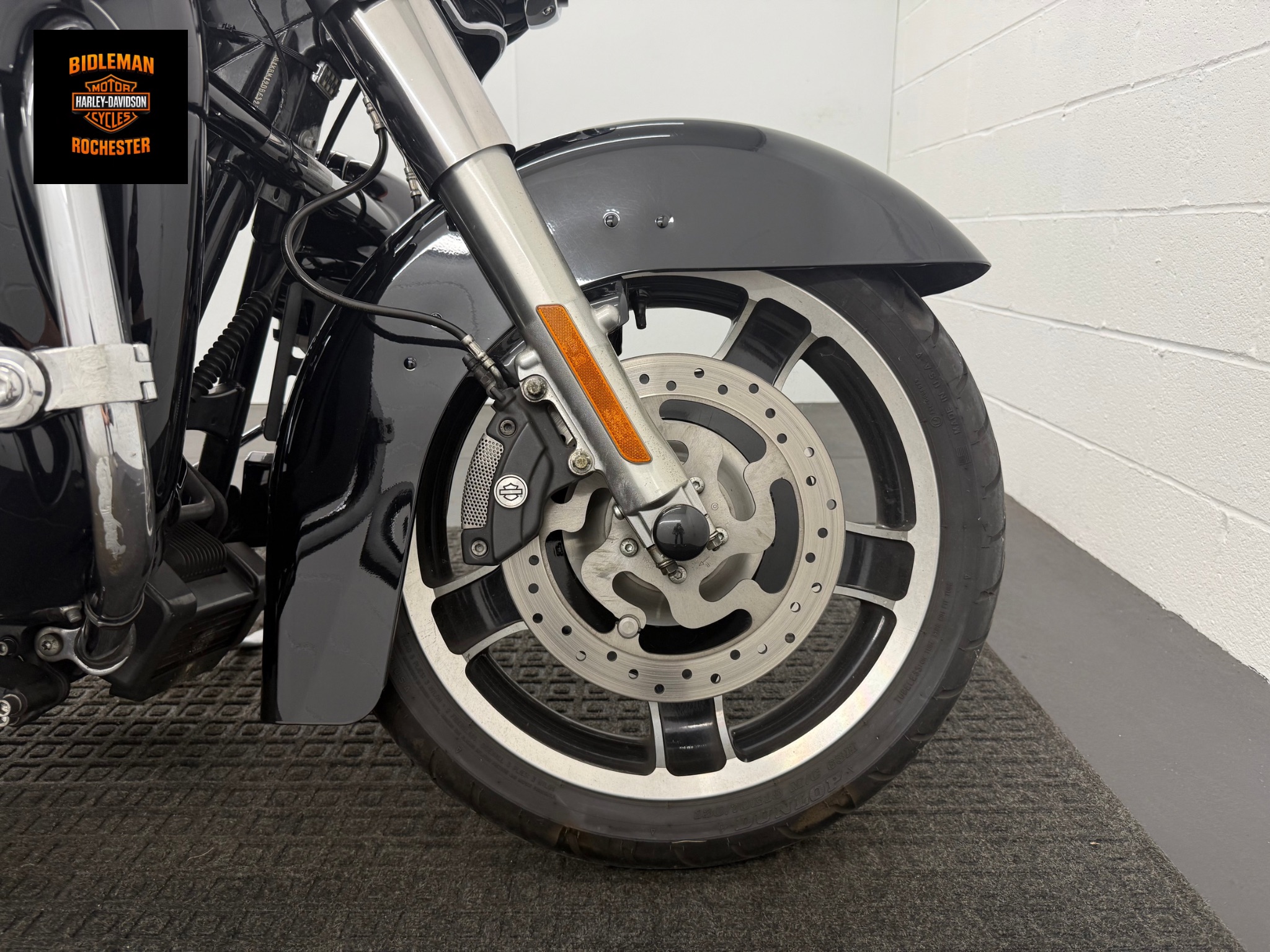 2013 Harley-Davidson Street Glide® 12