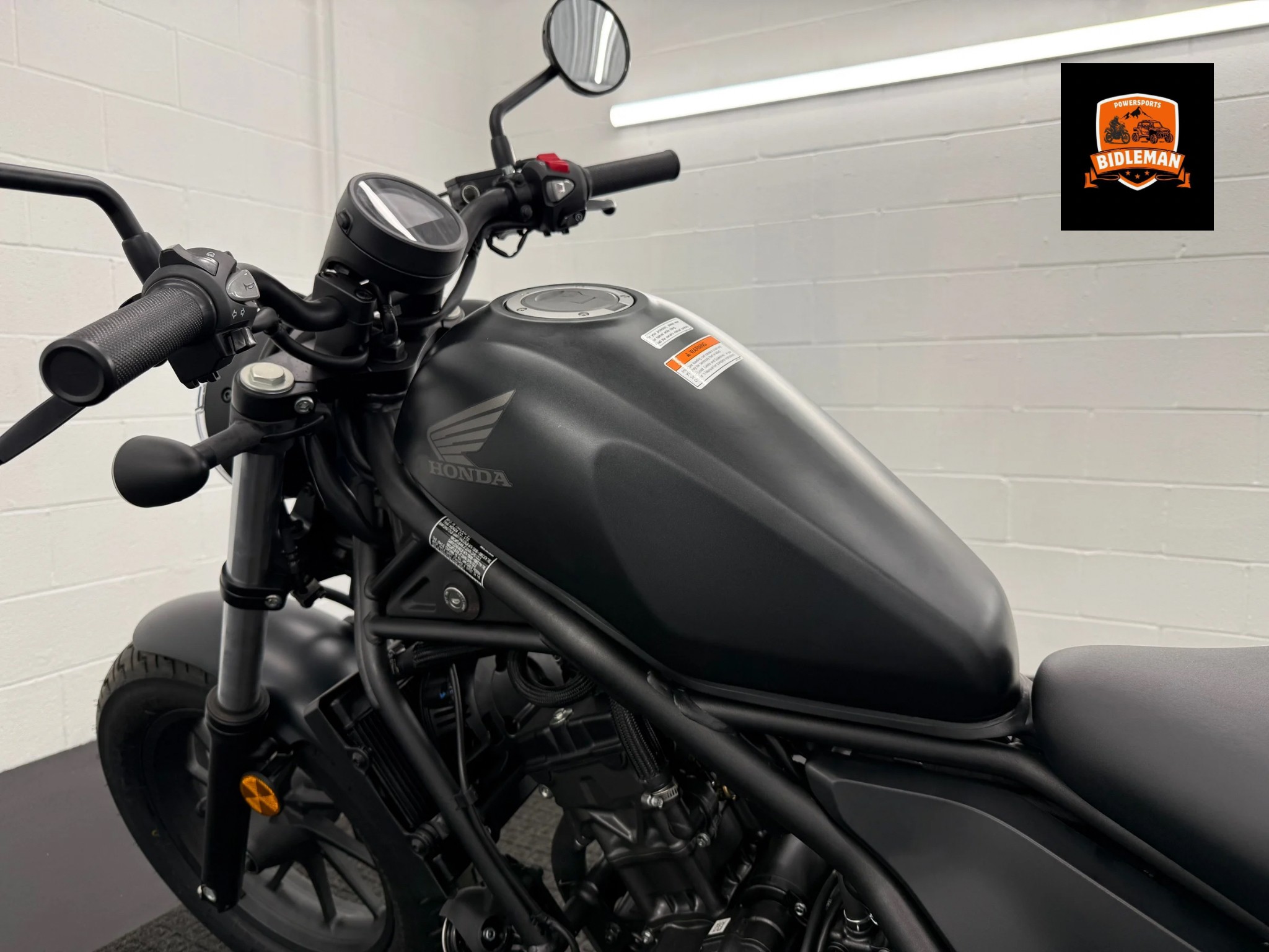 2025 Honda Rebel 300 7