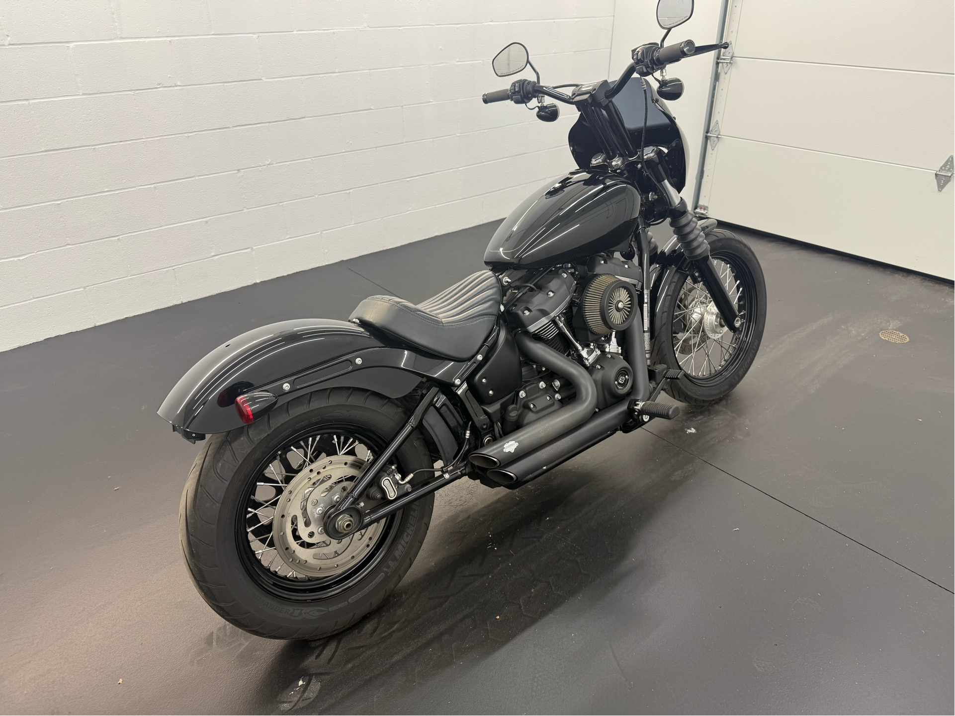 2018 Harley-Davidson Street Bob® 107 in Rochester, New York - Photo 2