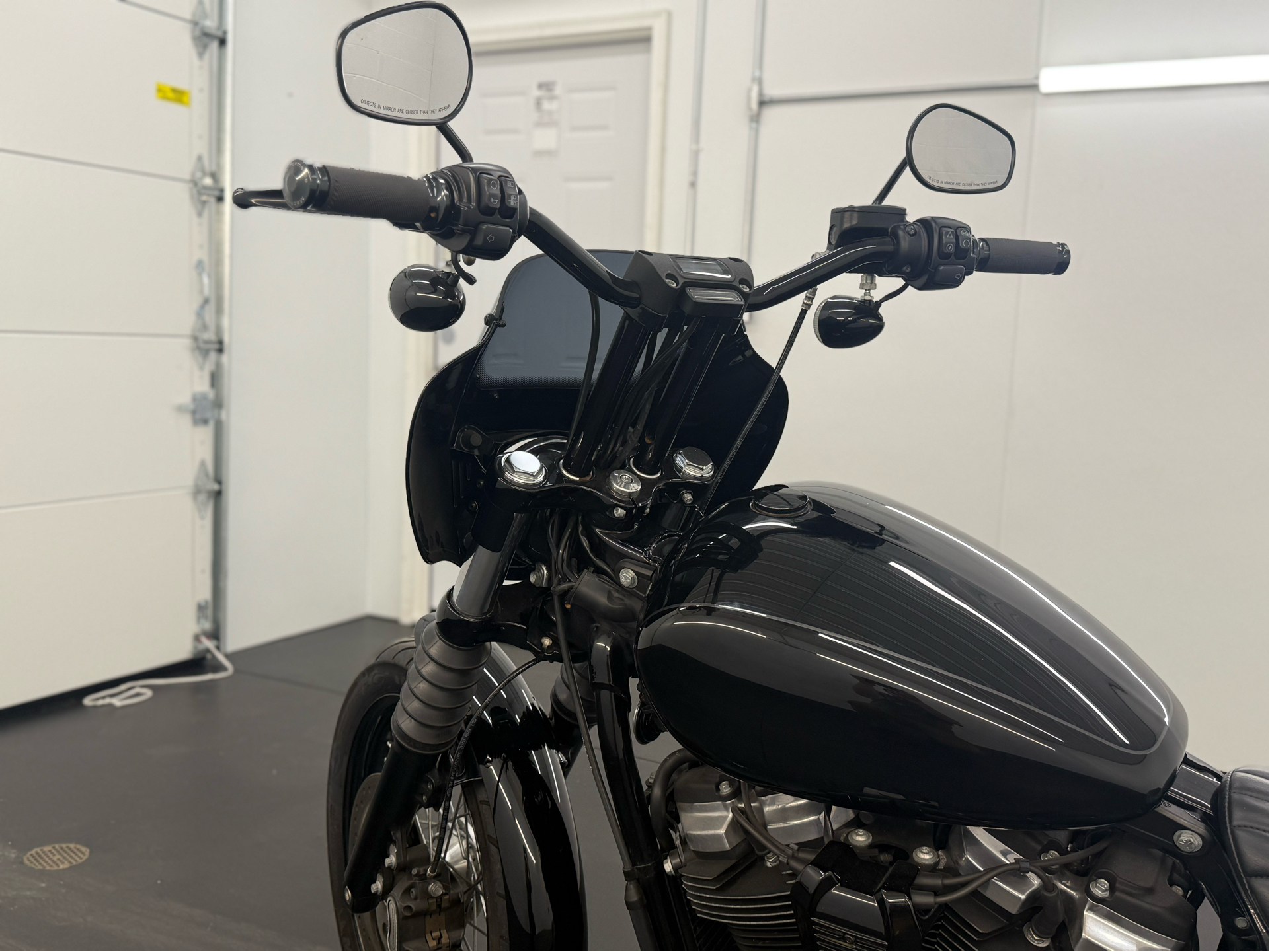 2018 Harley-Davidson Street Bob® 107 in Rochester, New York - Photo 10