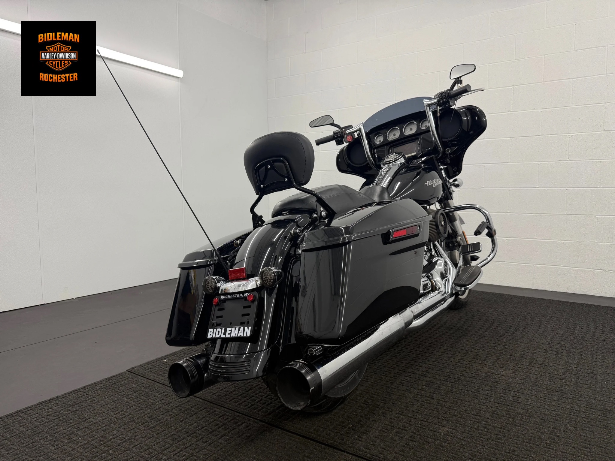 2017 Harley-Davidson Street Glide® Special 5