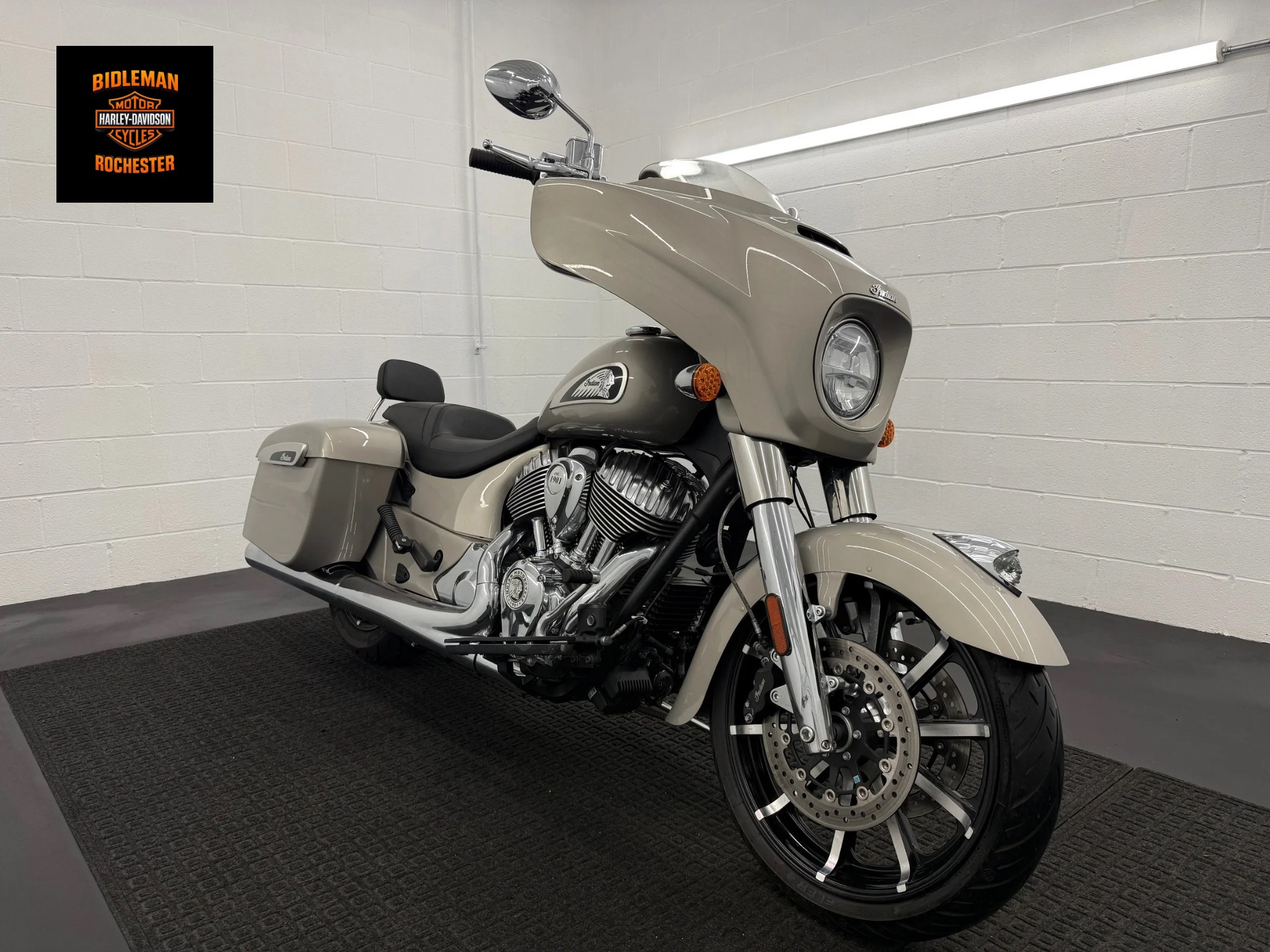 2022  Chieftain® Limited 2