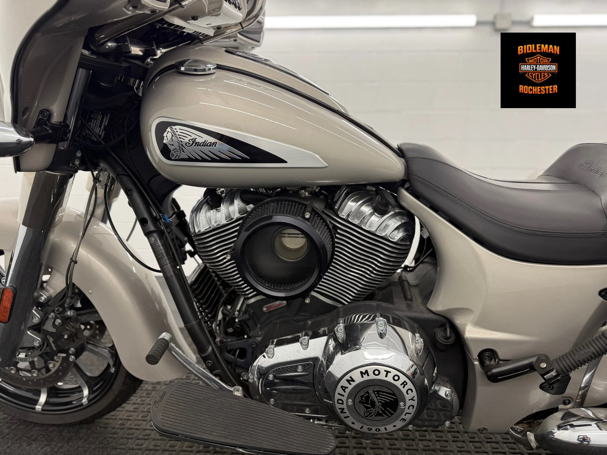 2022  Chieftain® Limited 12