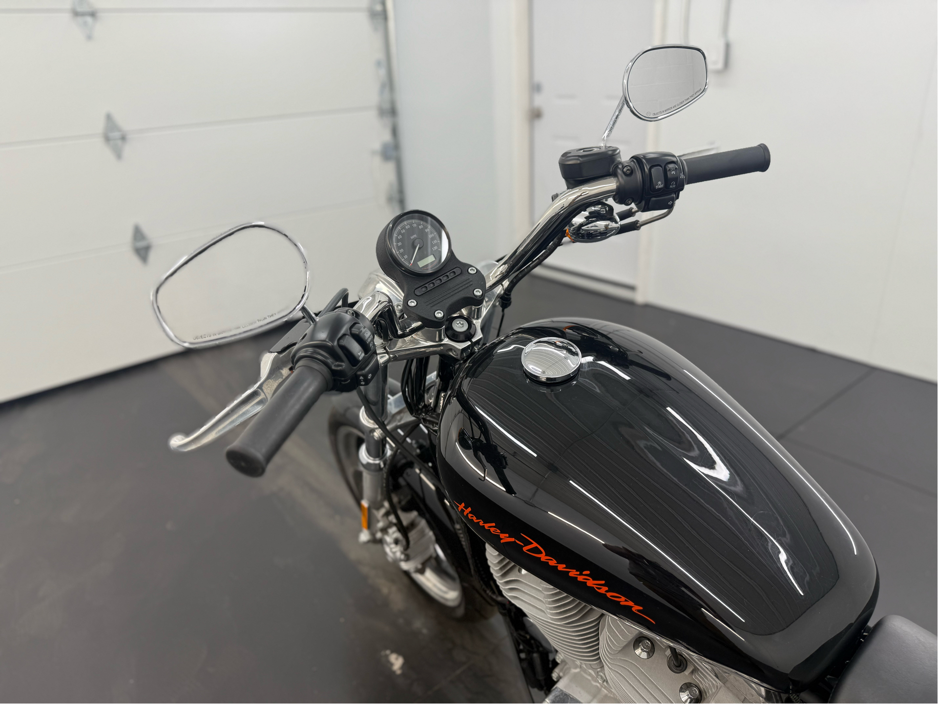 2013 Harley-Davidson Sportster® 883 SuperLow® in Rochester, New York - Photo 8