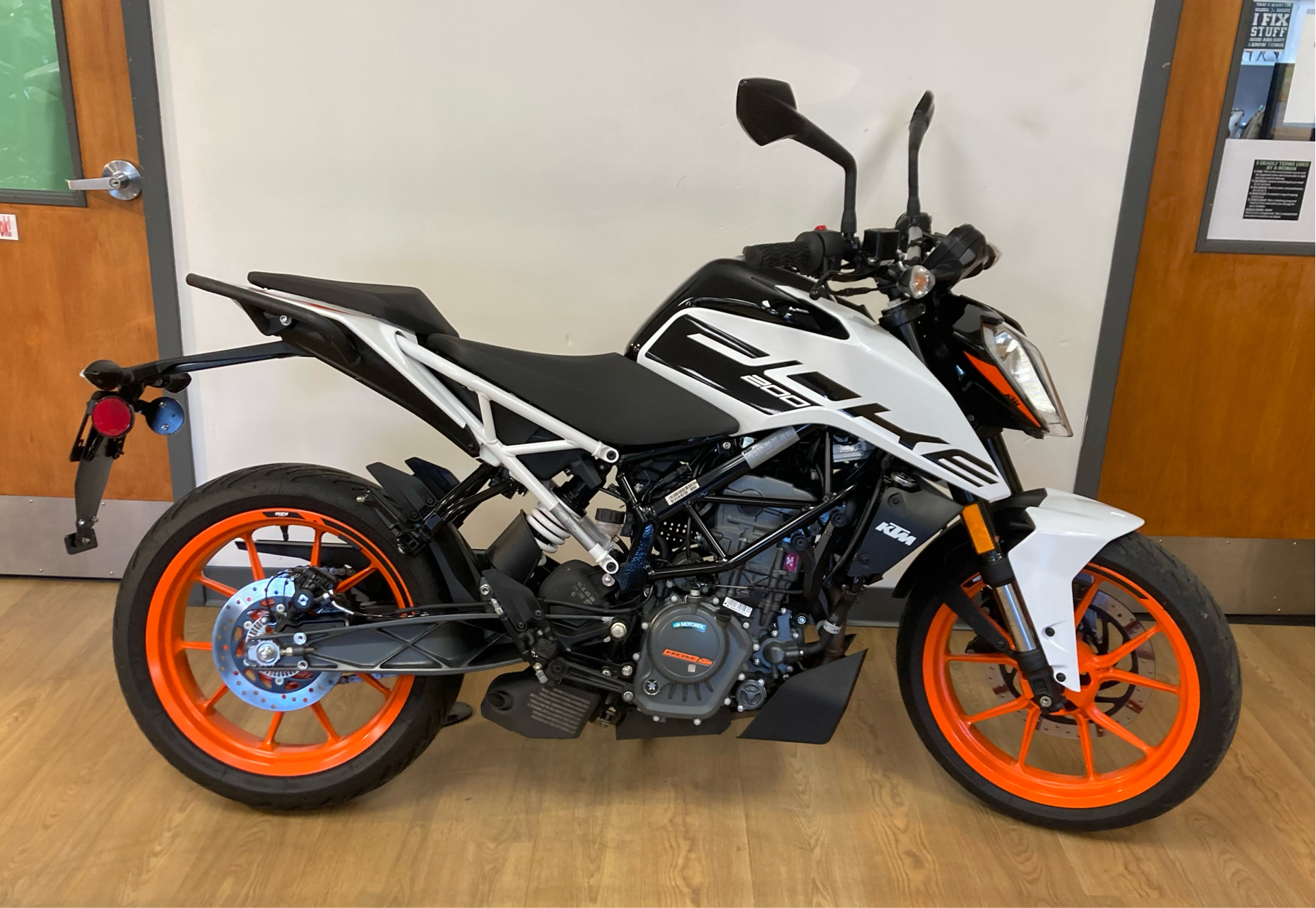 200 New Model Ktm200bs6 New Model Duke 200 Bs6 Mileage Per Liter