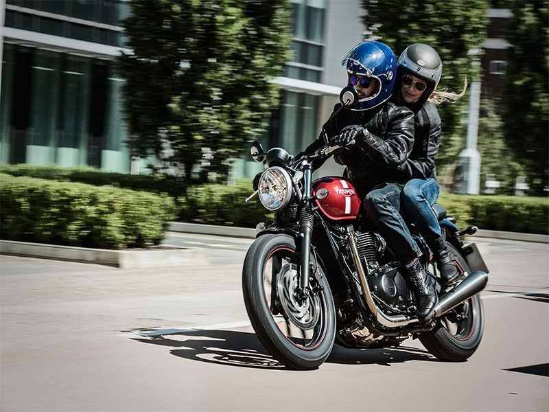 New 2018 Triumph Street Twin Green | Motorcycles in Mahwah NJ |