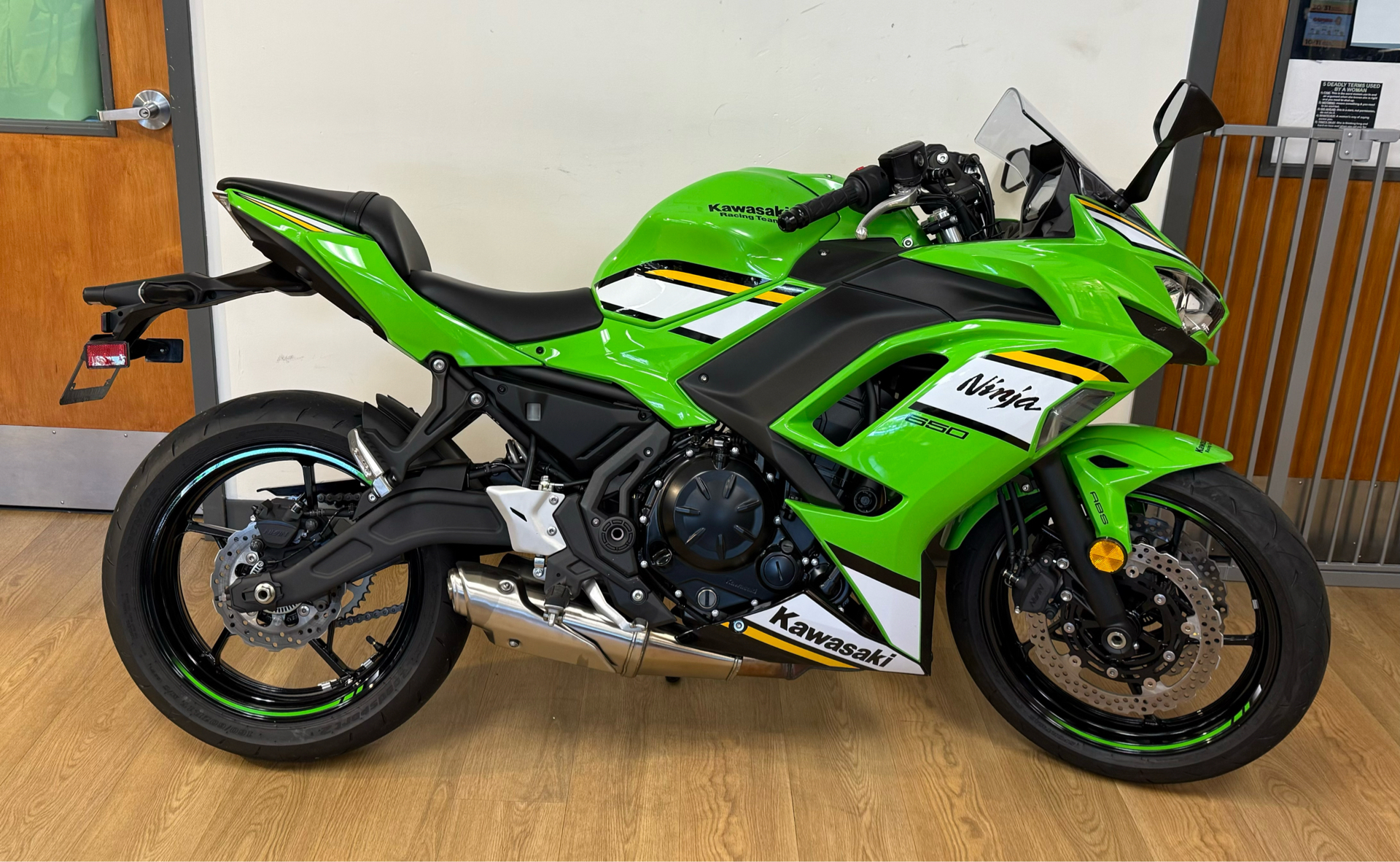 Used 2025 Kawasaki Ninja 650 KRT Edition ABS Lime Green Ebony