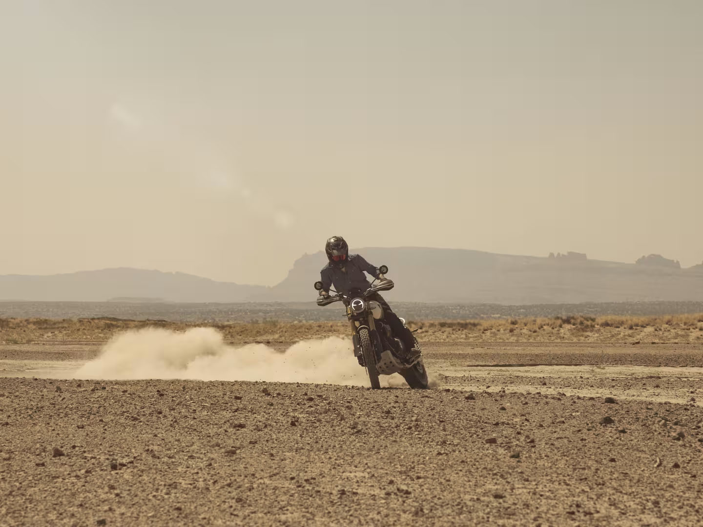 2027 Triumph Scrambler 1200 XE 10