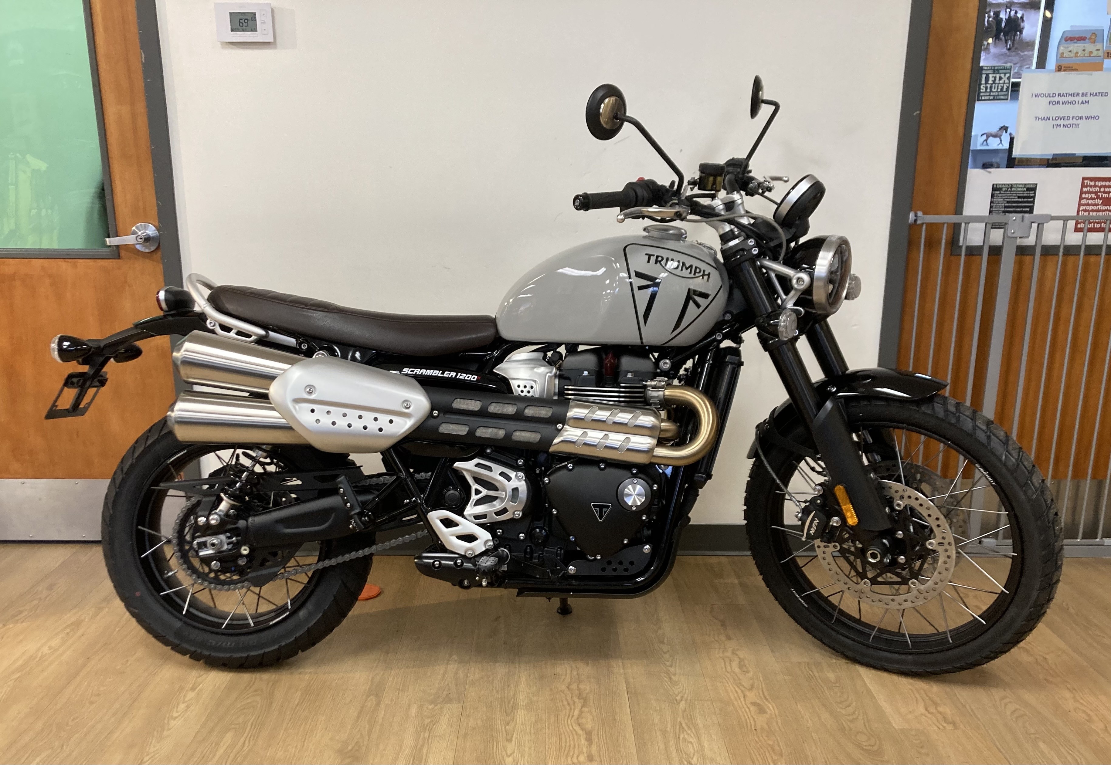 Triumph Essential Minimizer T W X Grey Shadow, Grey Shadow, 70F