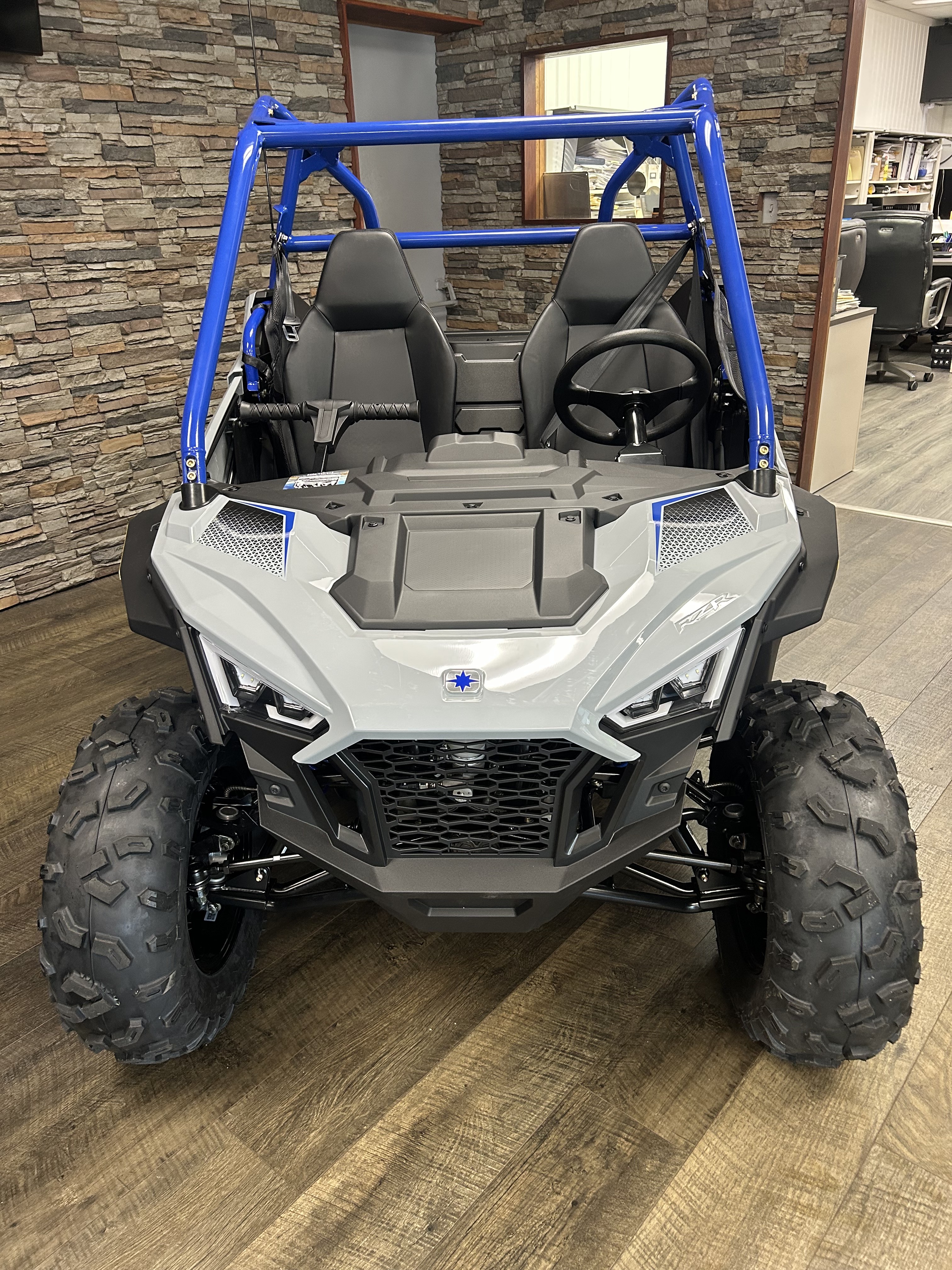 2026 Polaris RZR 200 EFI 2