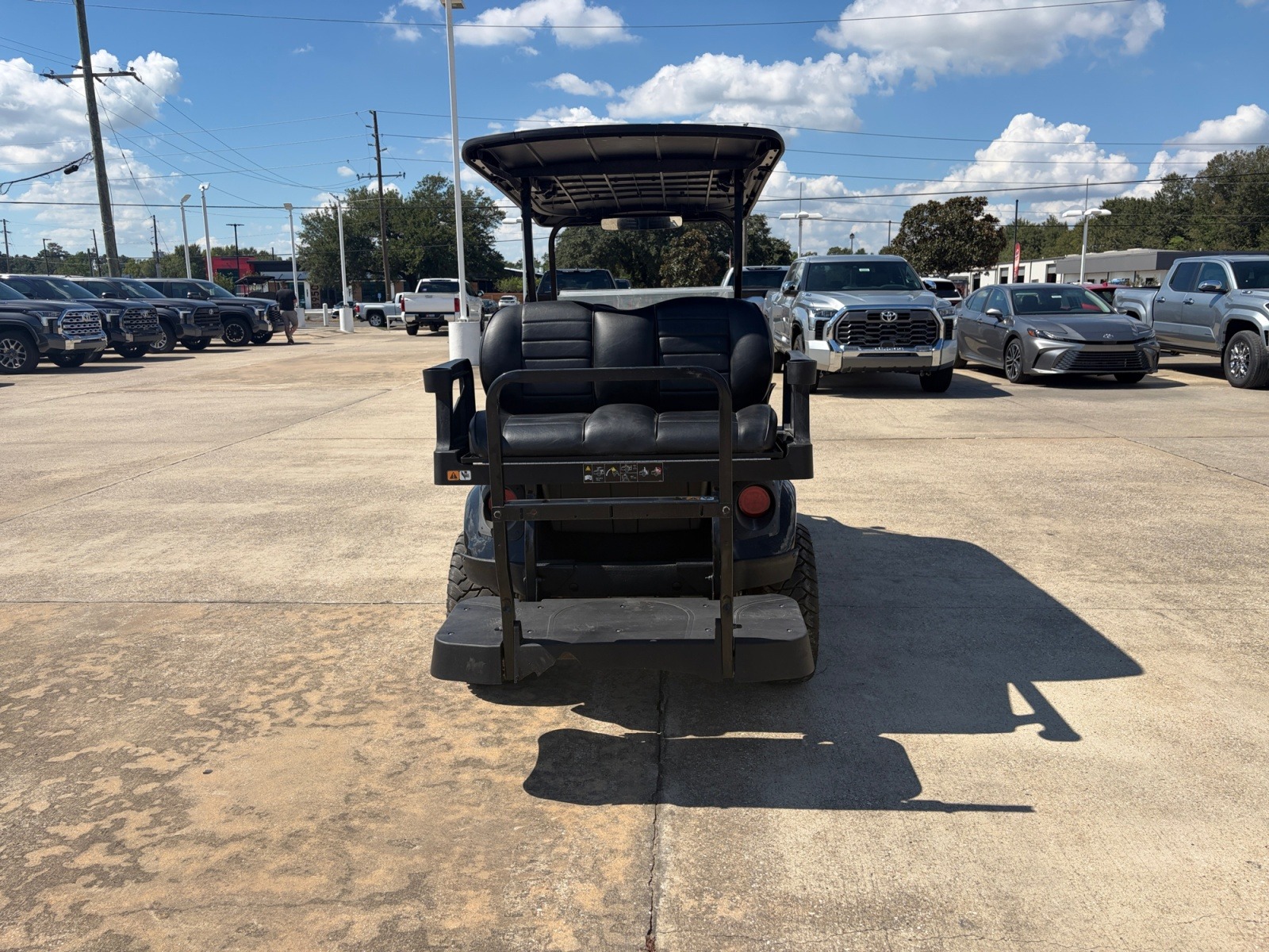 2026 EZGO Express photo 4