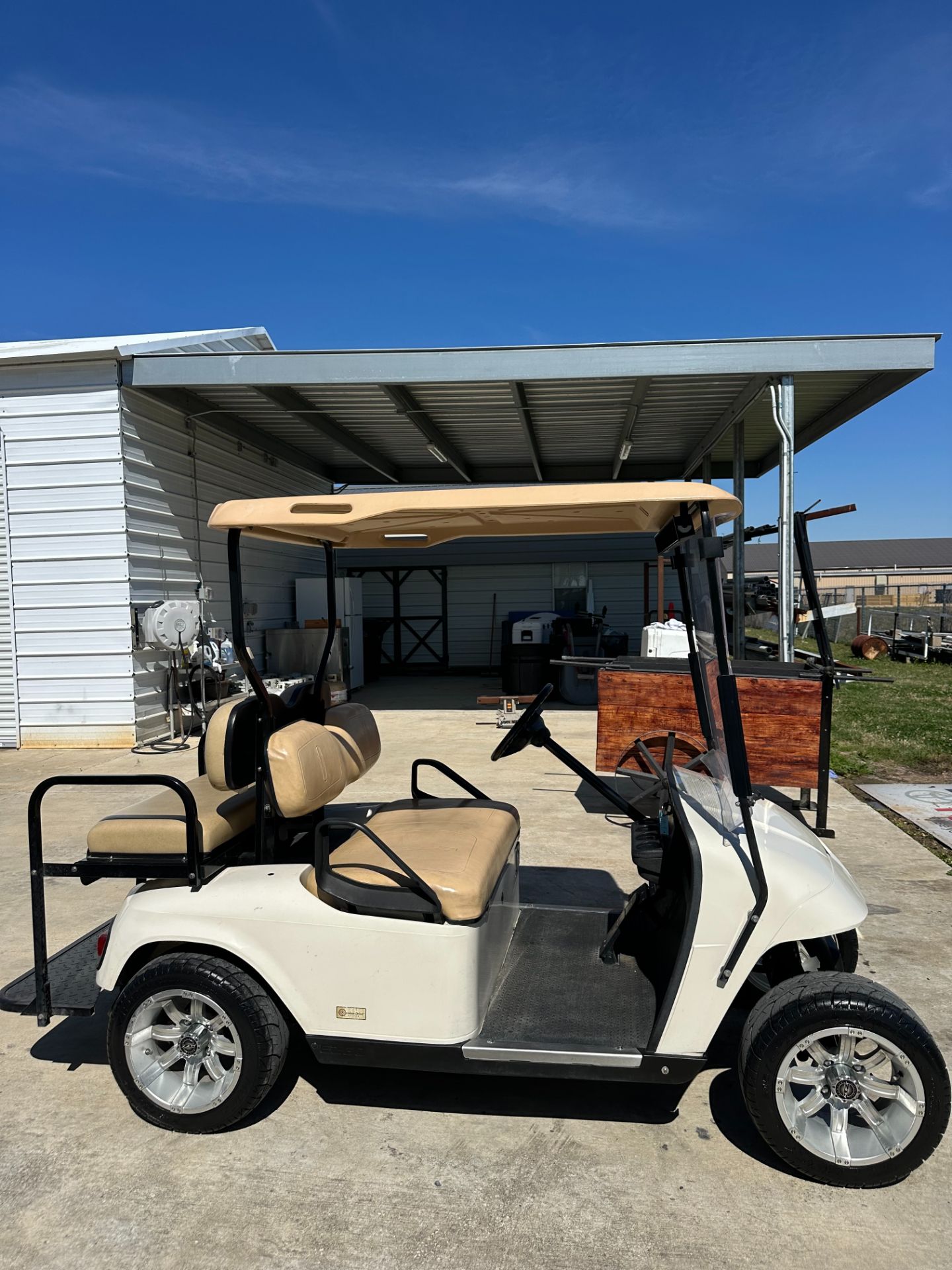 2005 E-Z-GO TXT STANDARD in Lake Charles, Louisiana - Photo 2