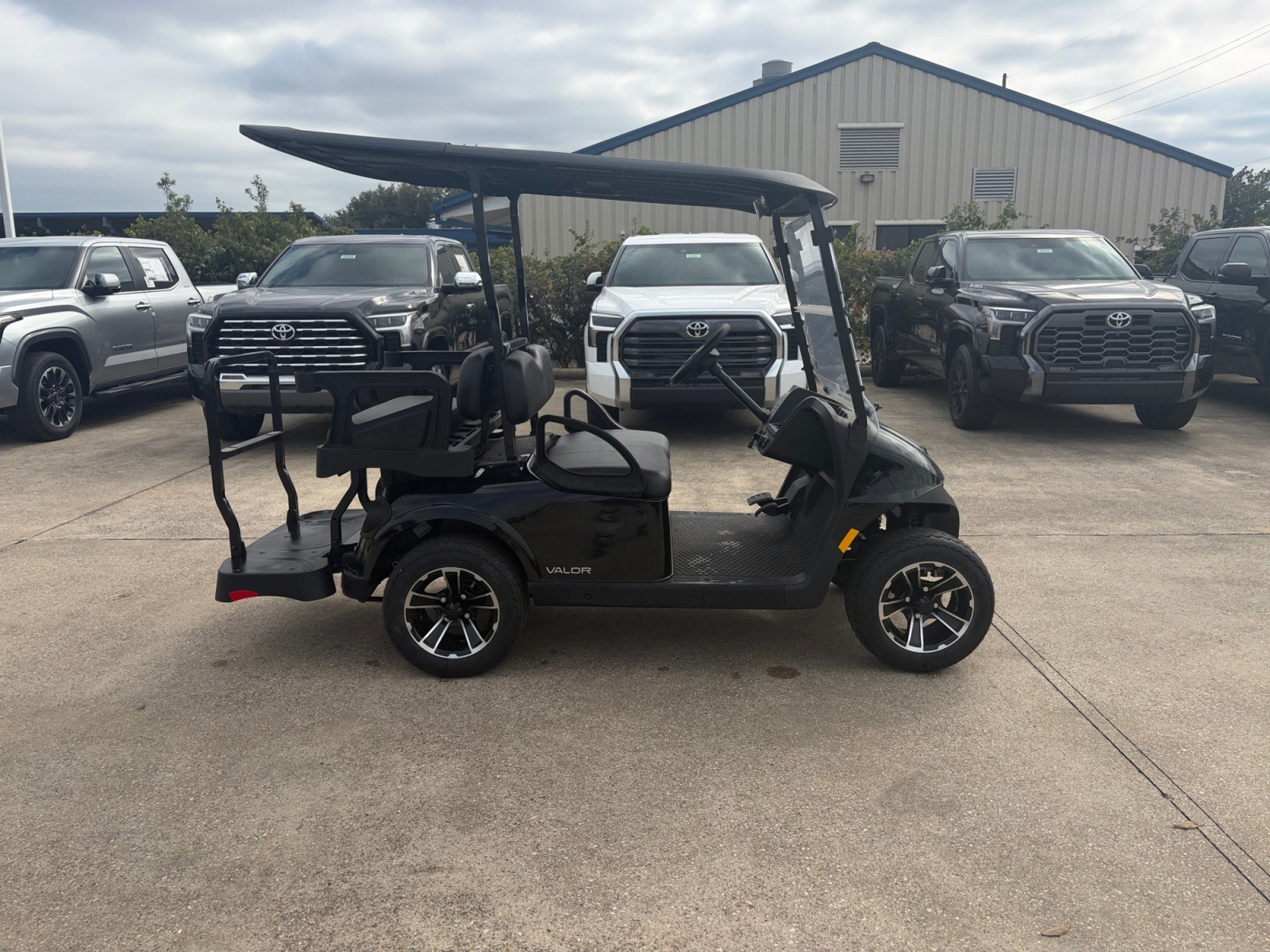 2026 EZGO RXV photo 2