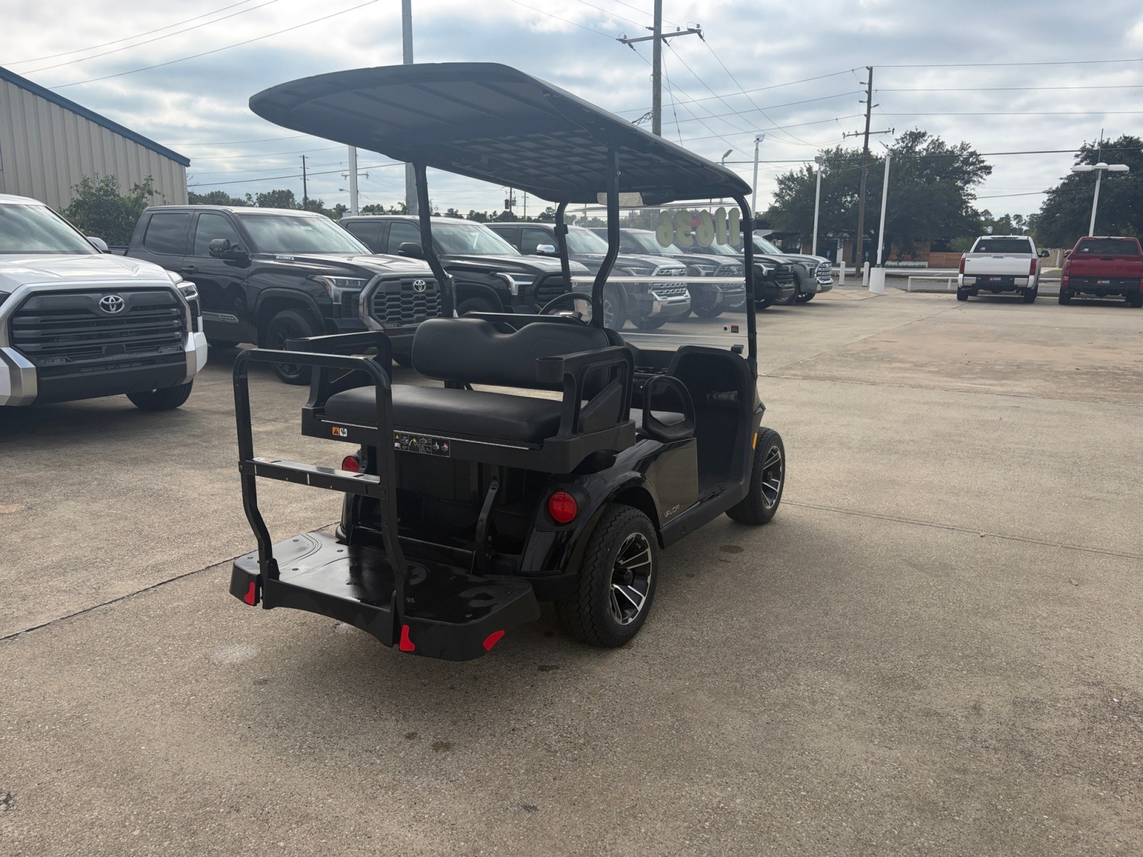 2026 EZGO RXV photo 3