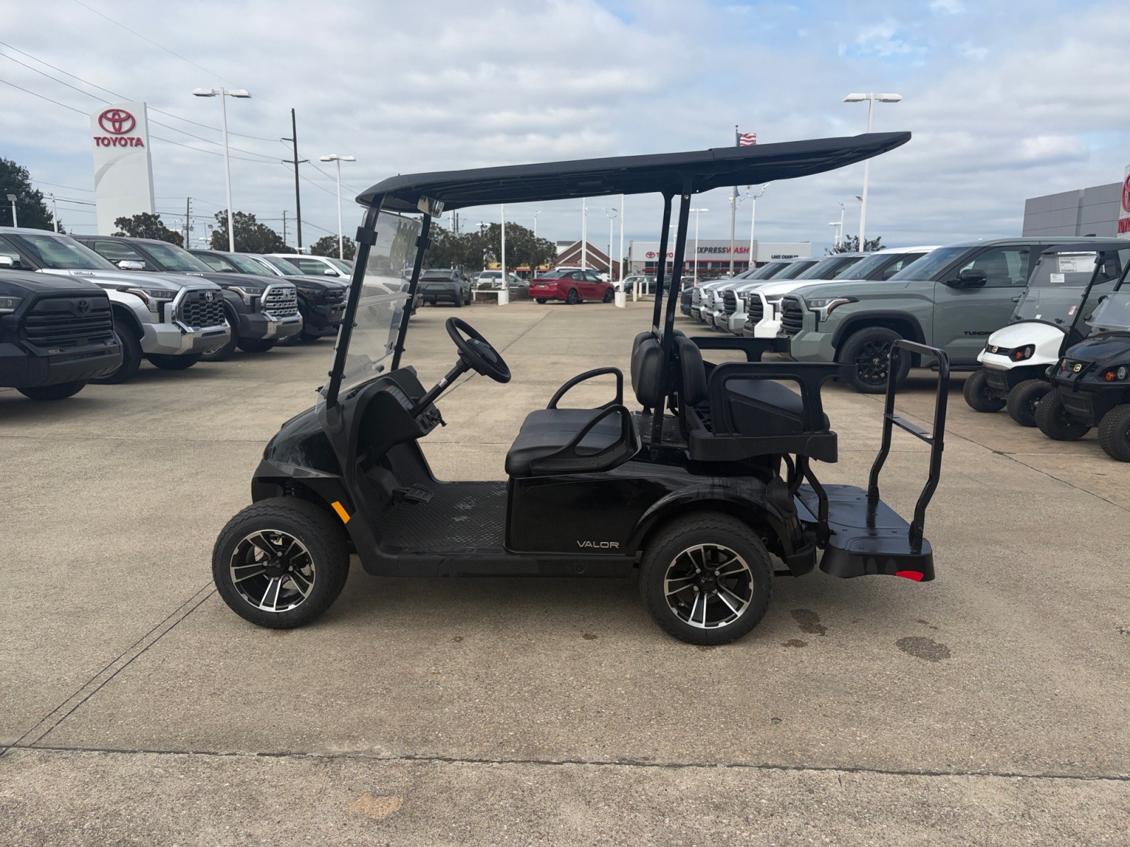 2026 EZGO RXV photo 6