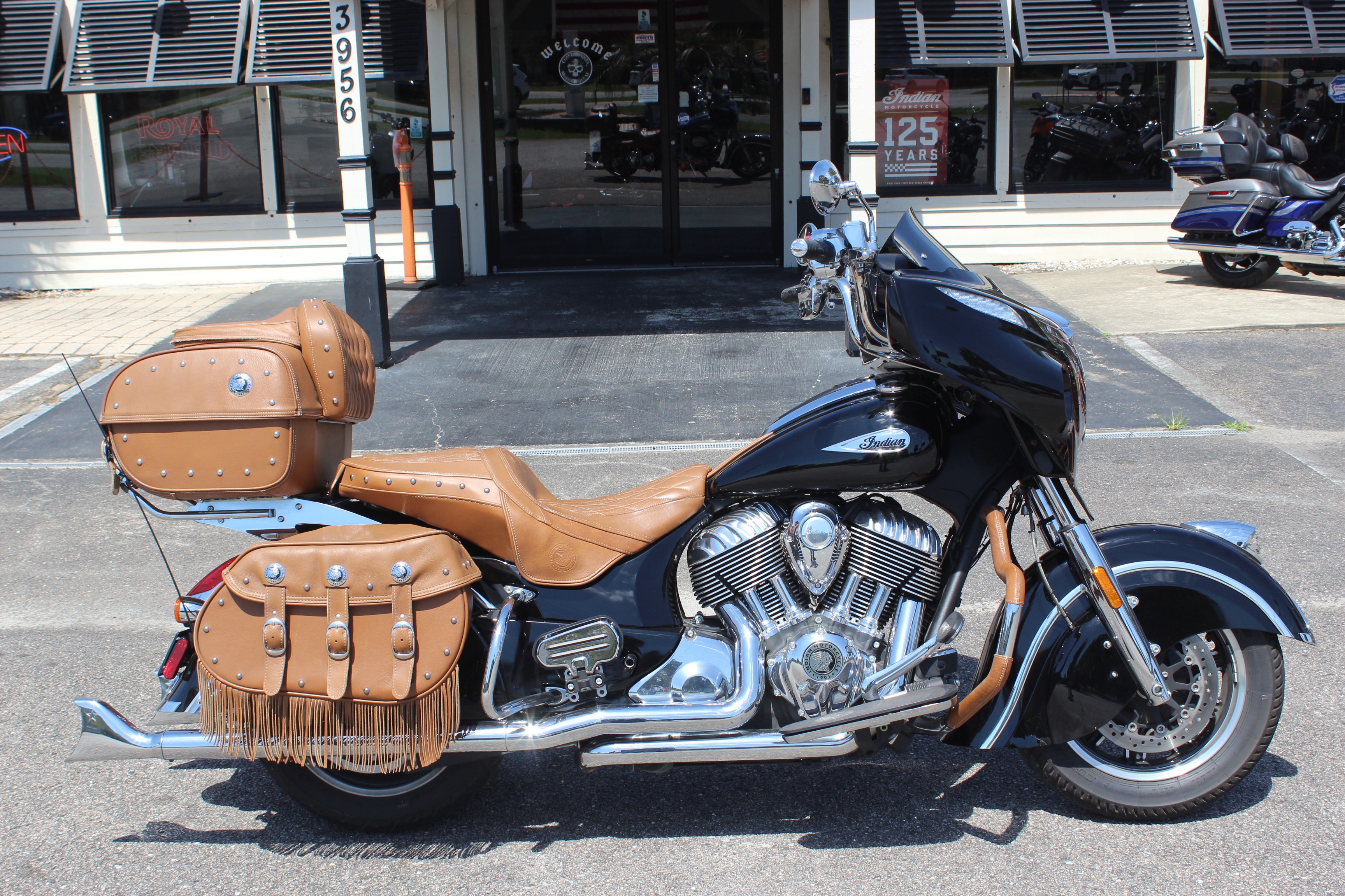 2017 Indian Motorcycle Roadmaster® Classic