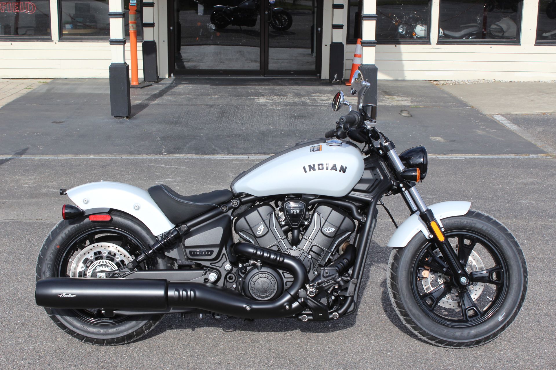 New 2025 Indian Motorcycle Scout® Sixty Bobber Limited, Murrells