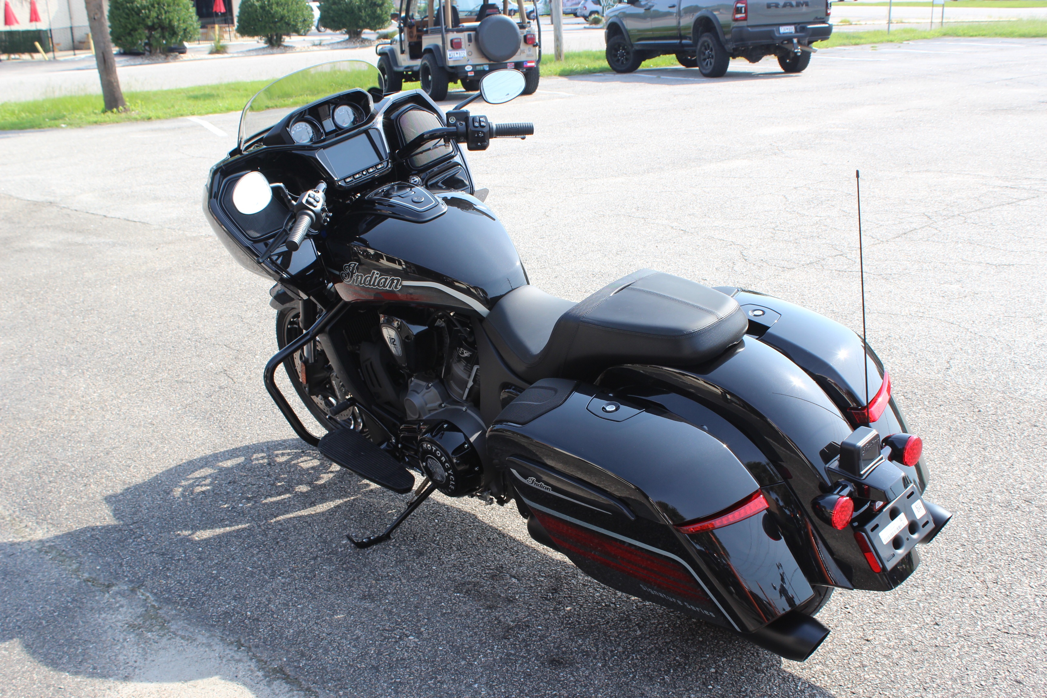 2026  Challenger® Dark Horse® Signature Series 10