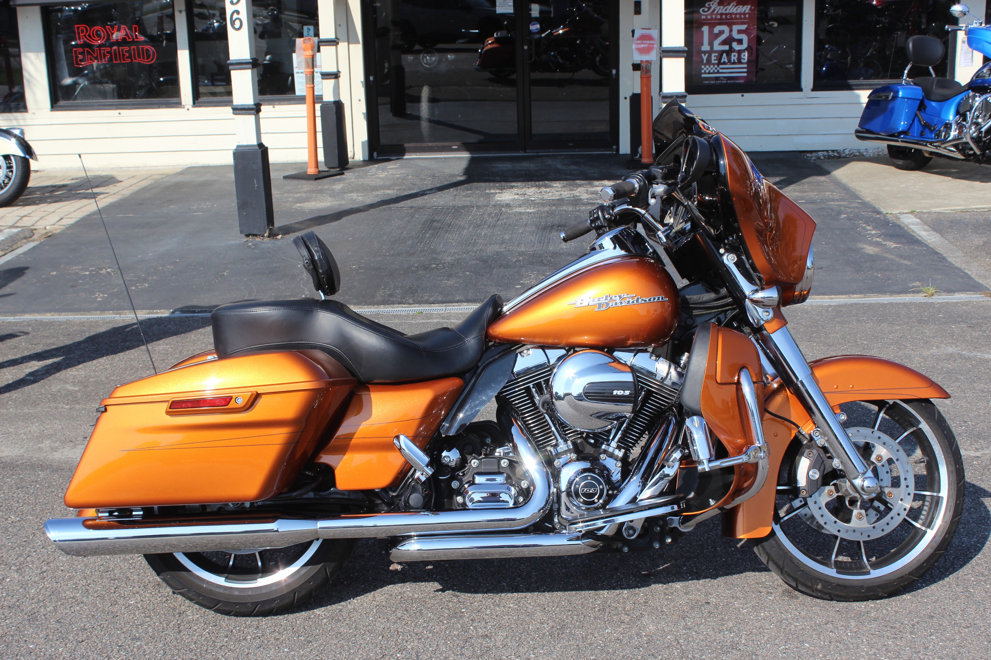 2015 Harley-Davidson Street Glide® Special 1