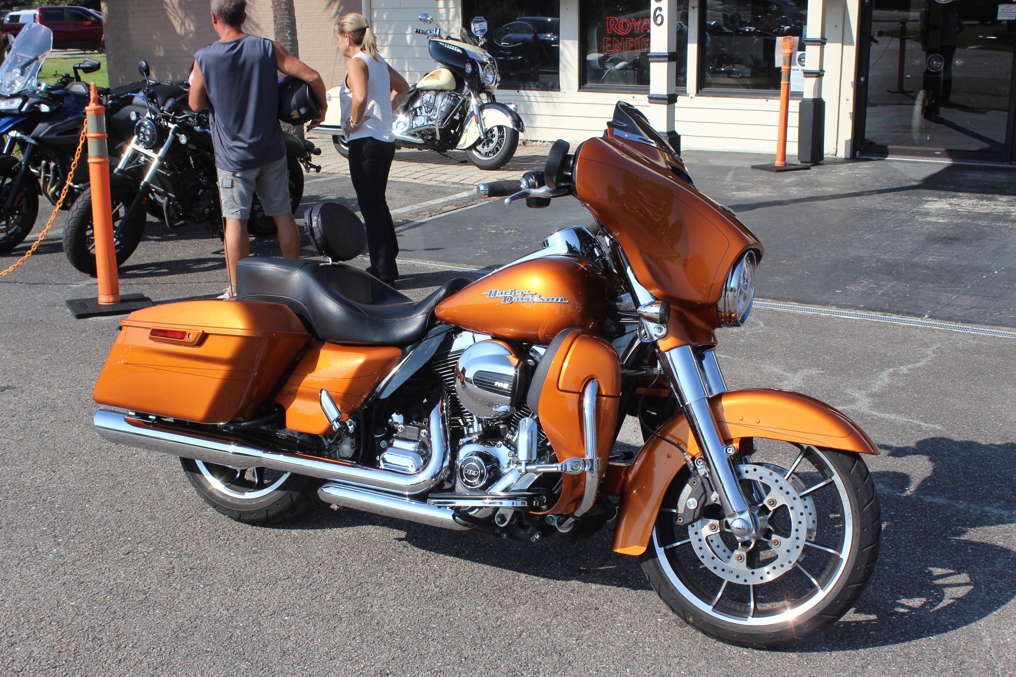 2015 Harley-Davidson Street Glide® Special 3