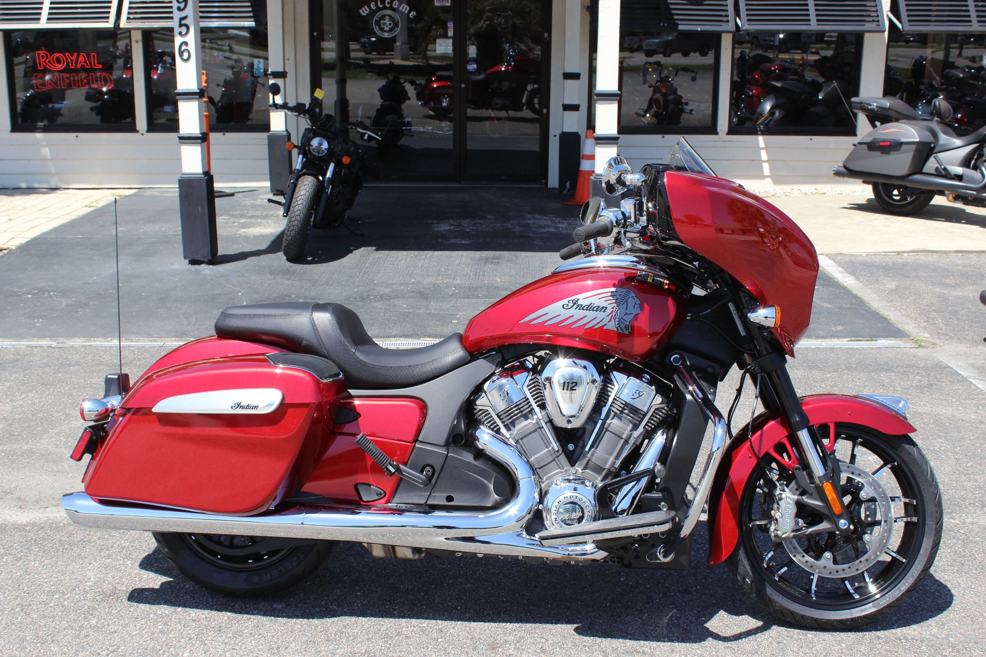 2025 Indian Motorcycle Chieftain® PowerPlus Limited with 112 and PowerBand Audio Package