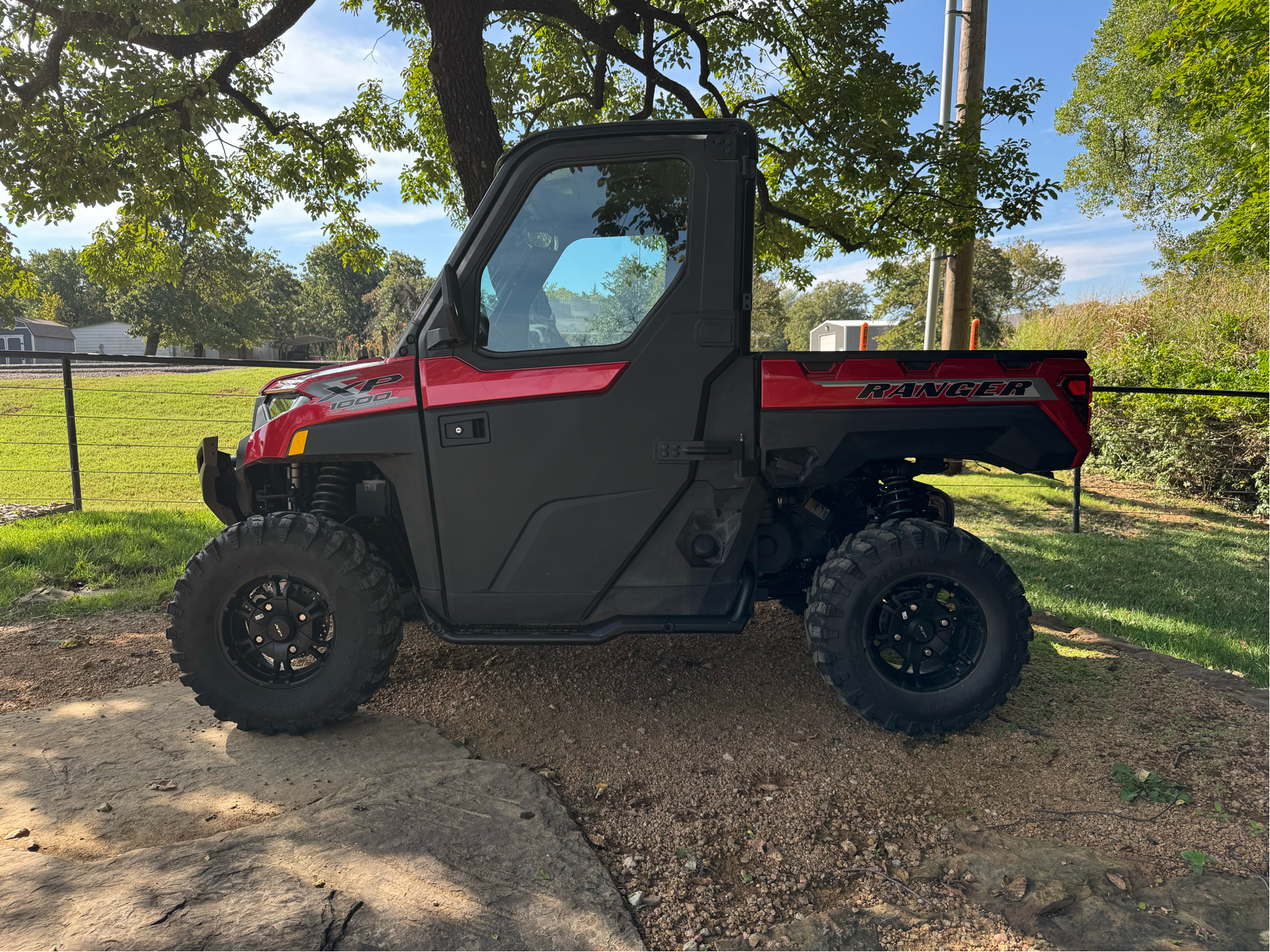 2025 Polaris Ranger photo 2