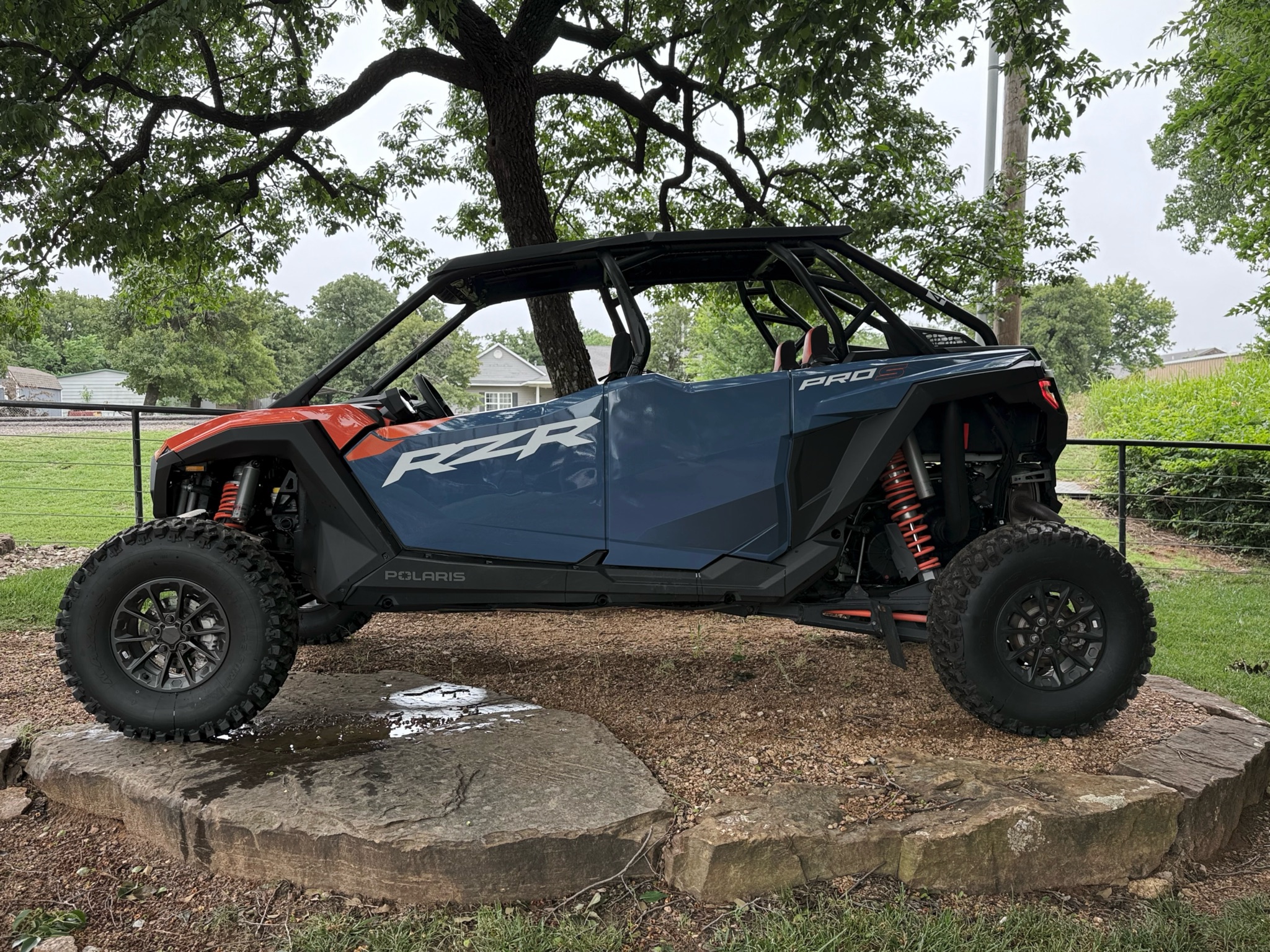 2025 Polaris RZR photo 4