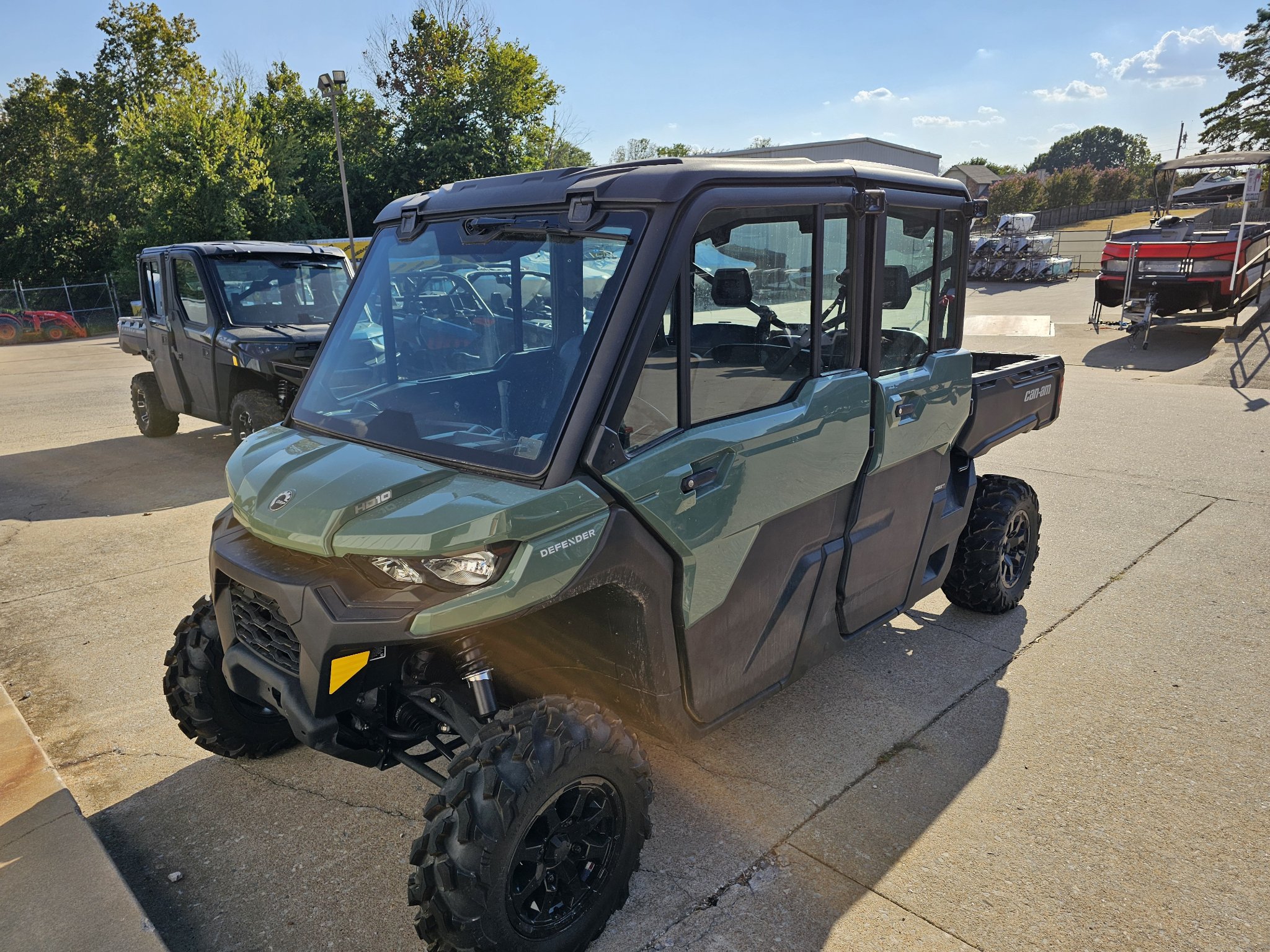 2026 Can-Am™ Defender MAX DPS CAB HD10 3