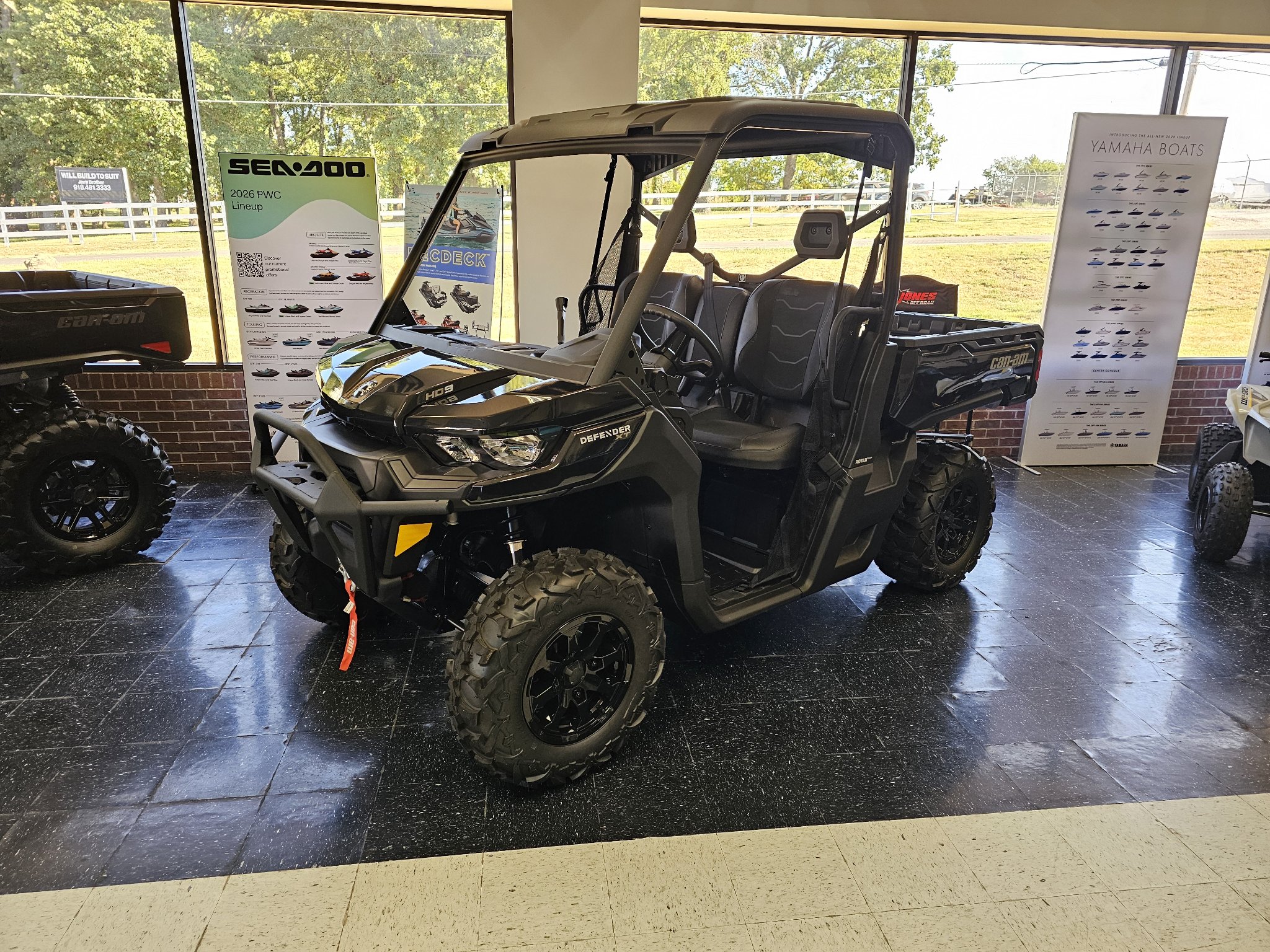 2026 Can-Am™ Defender XT HD9 2