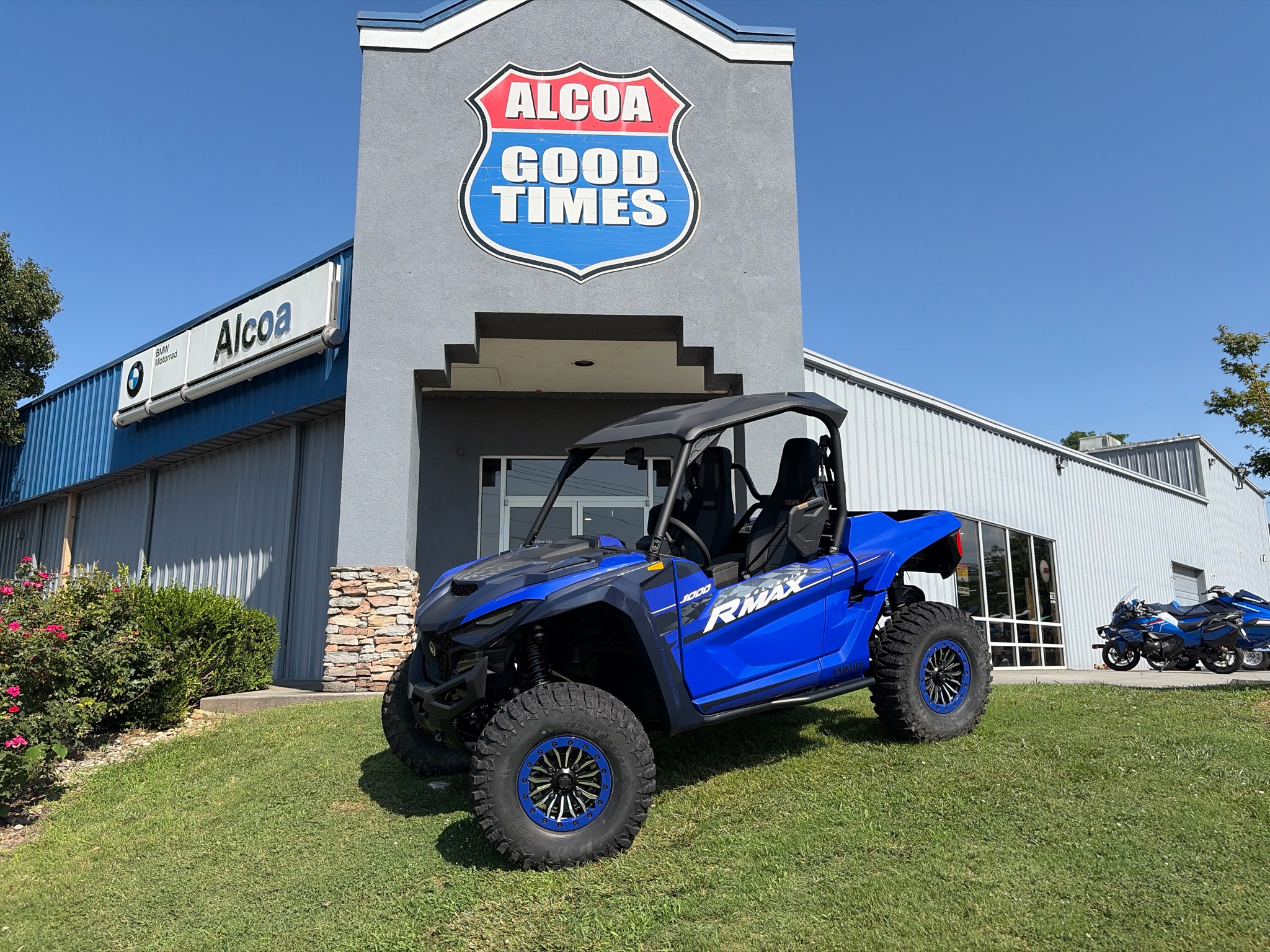 2026 Wolverine RMAX2 1000 Sport