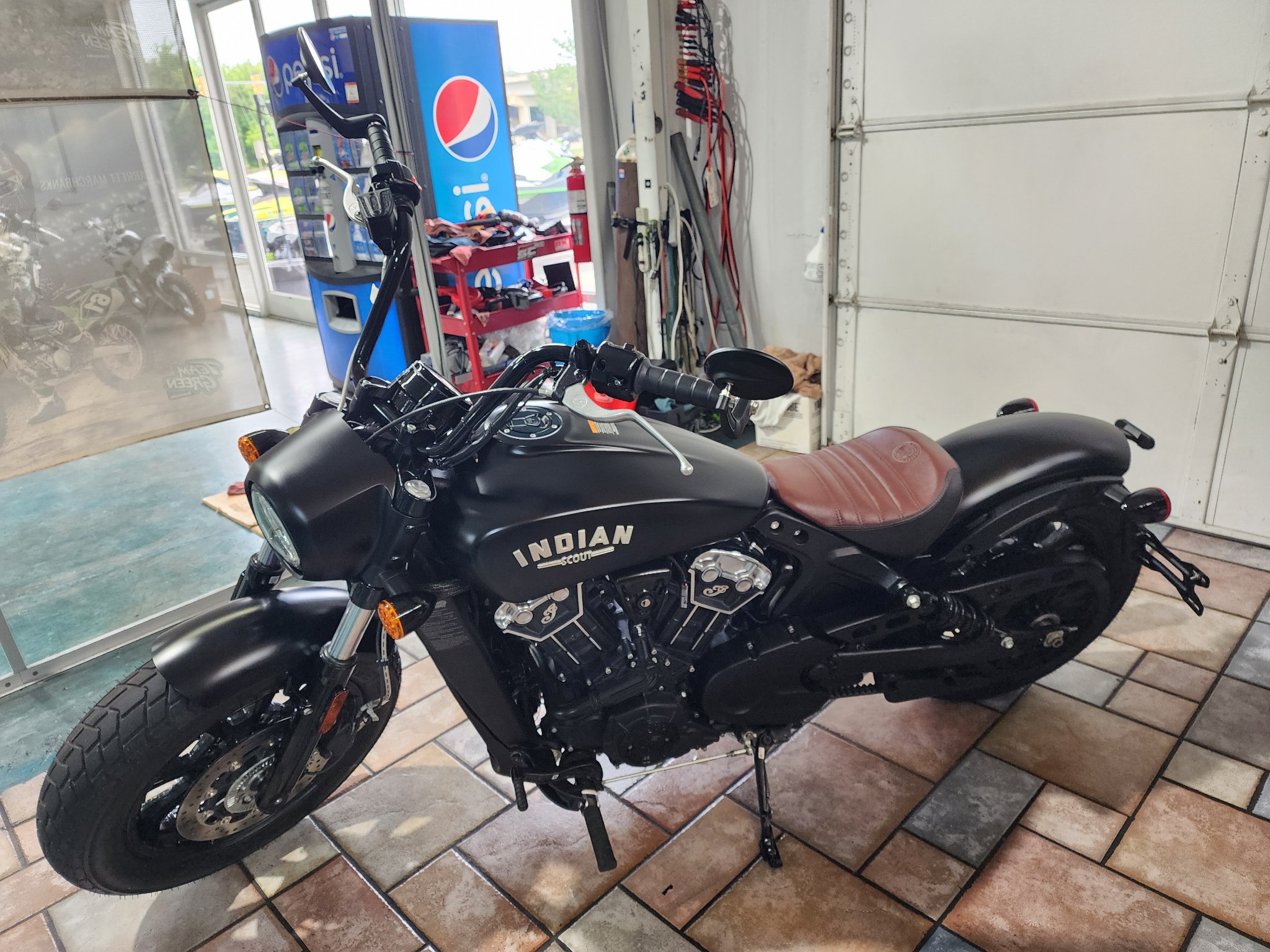 2023  Scout® Bobber 2