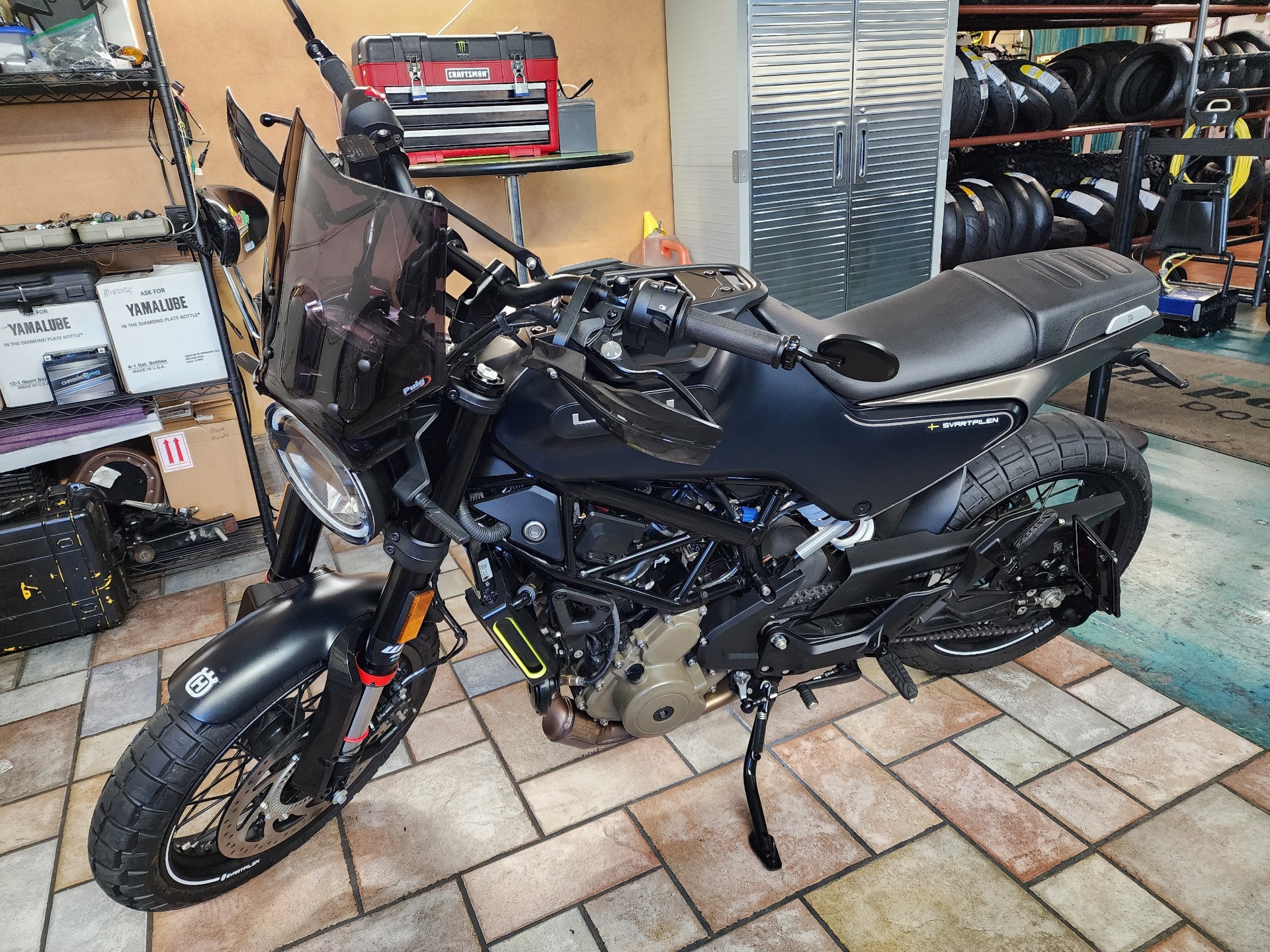 2023 Husqvarna Svartpilen 401 Motorcycles Louisville Tennessee